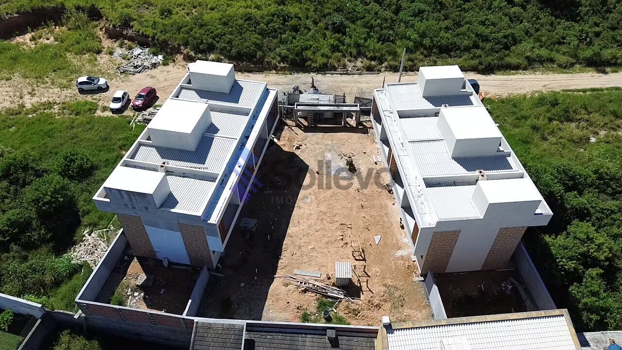 Casa à venda com 2 quartos, 84m² - Foto 5