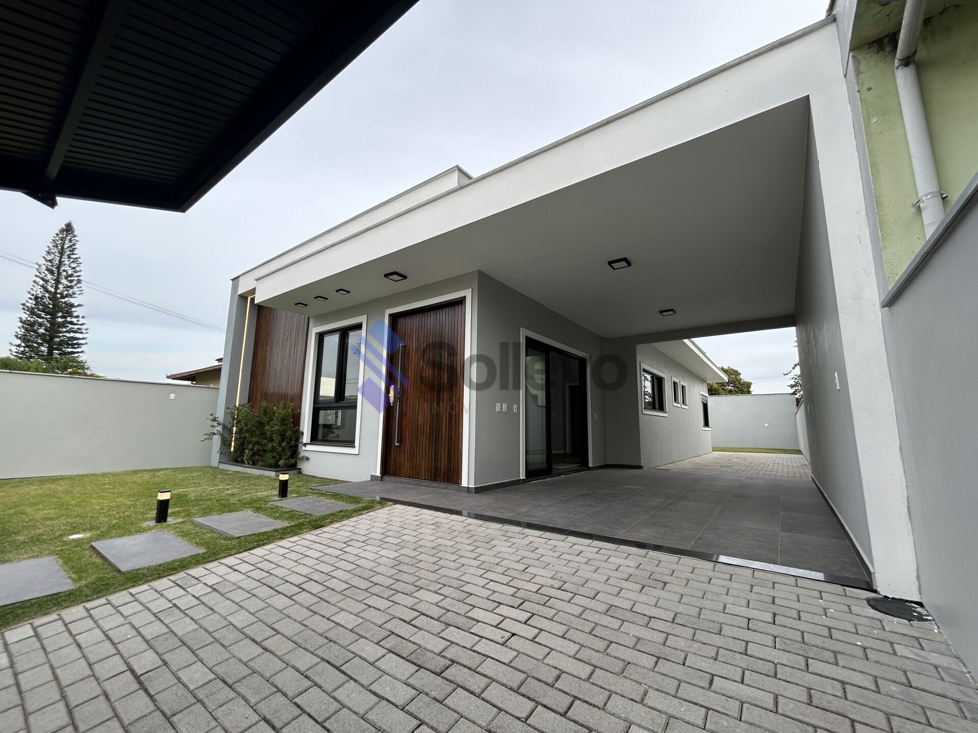 Casa à venda com 3 quartos, 133m² - Foto 3
