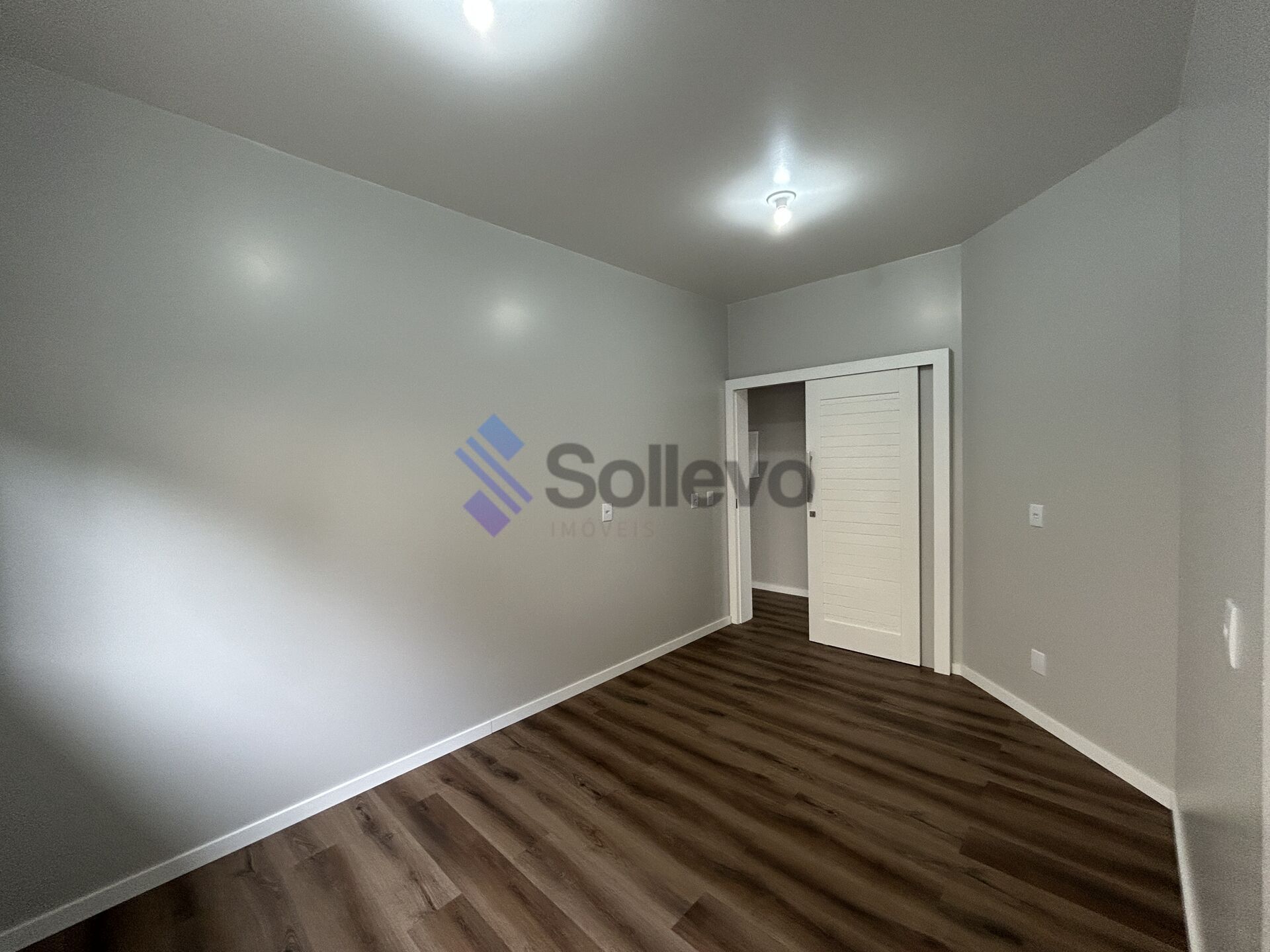 Casa à venda com 3 quartos, 133m² - Foto 11