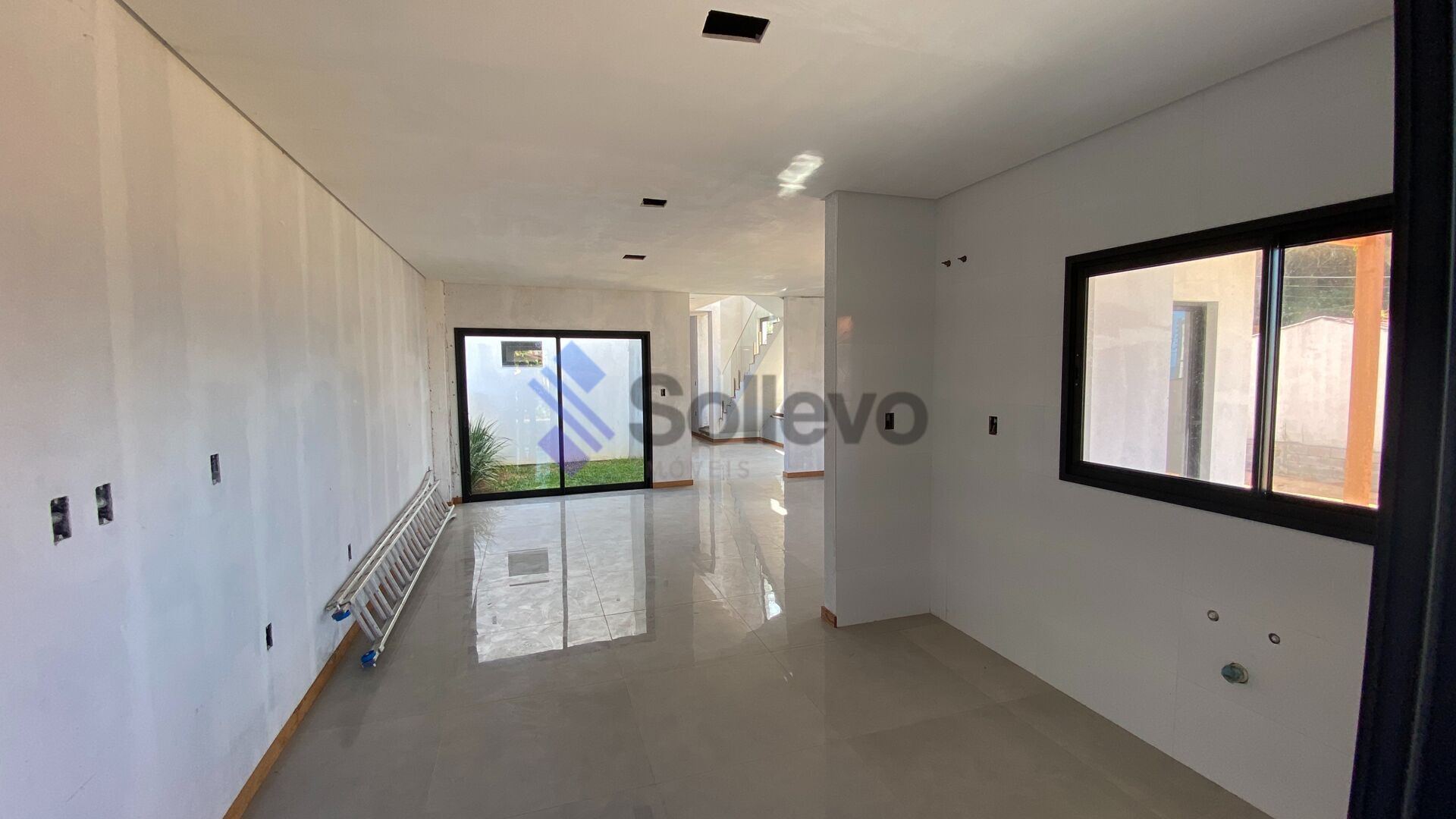 Casa à venda com 3 quartos, 159m² - Foto 10