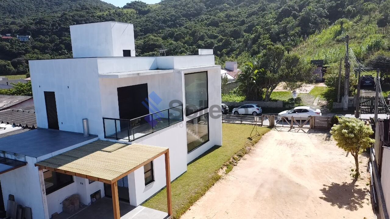 Casa à venda com 3 quartos, 159m² - Foto 6