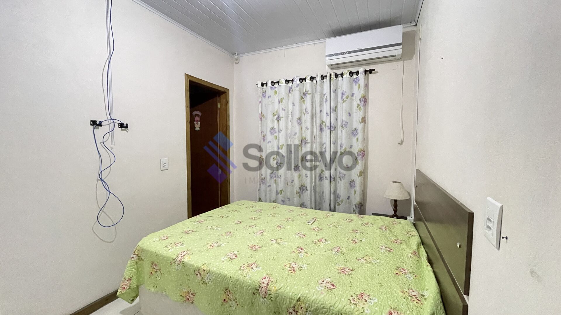 Casa à venda com 3 quartos, 190m² - Foto 14