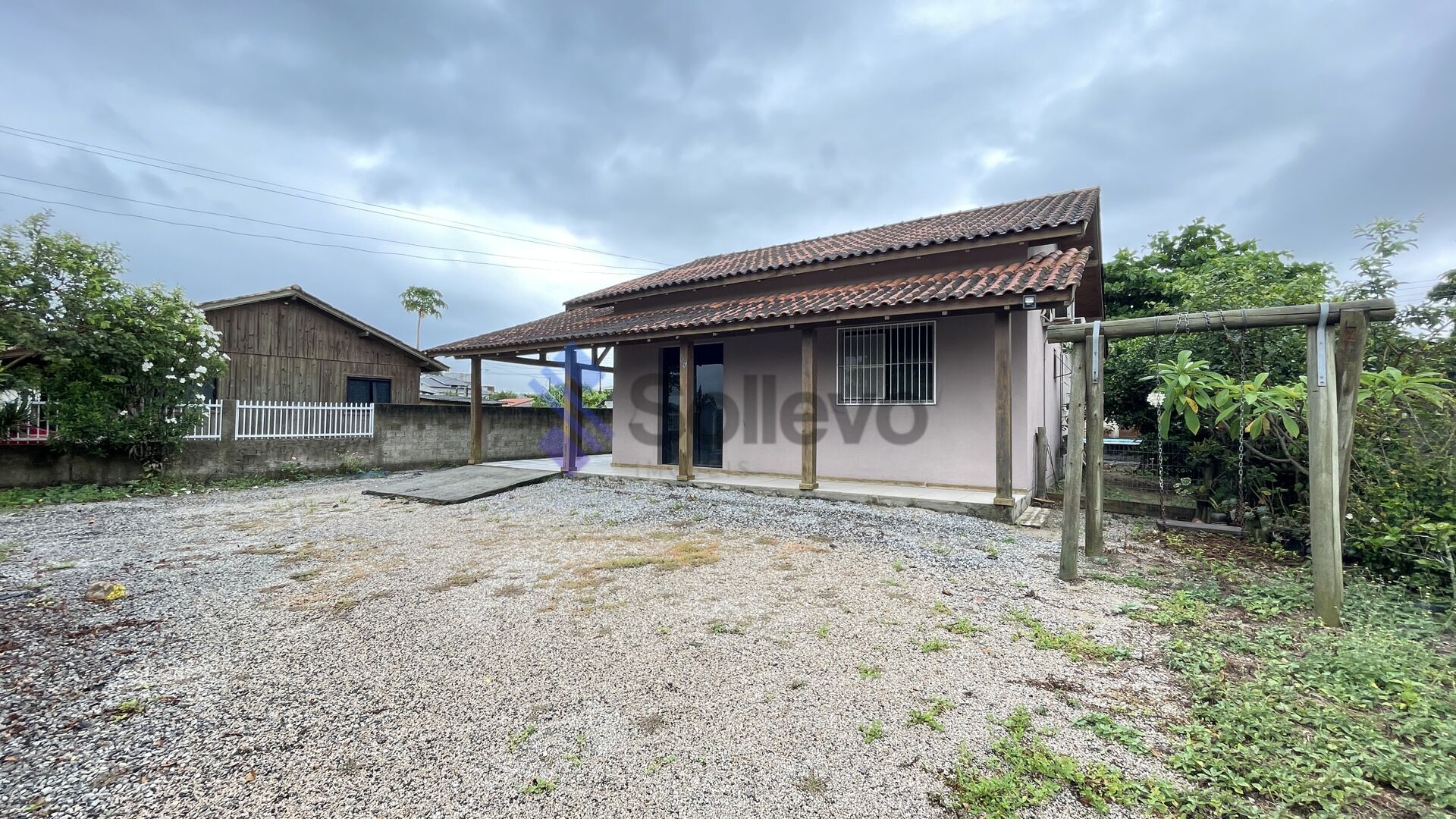 Casa à venda com 3 quartos, 190m² - Foto 3