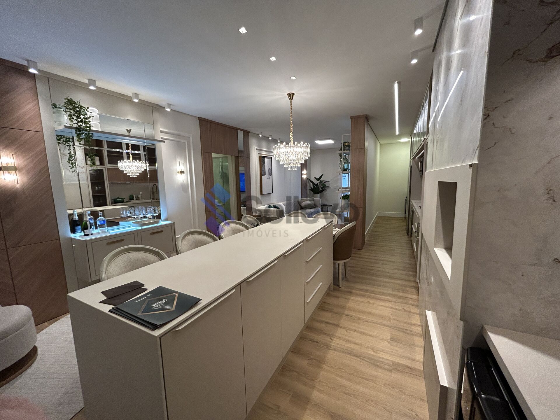 Apartamento à venda com 3 quartos, 127m² - Foto 6