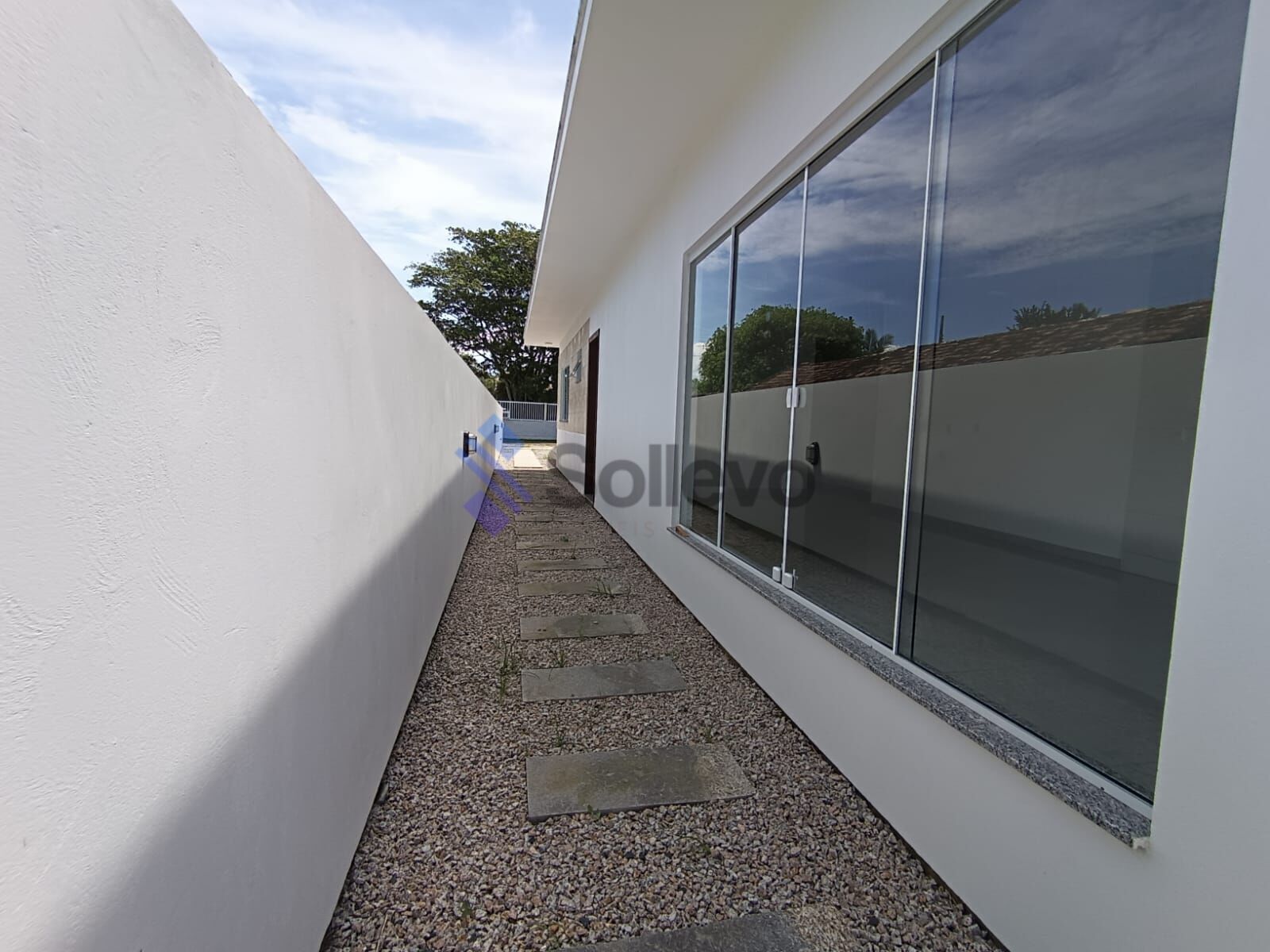 Casa à venda com 2 quartos, 61m² - Foto 10