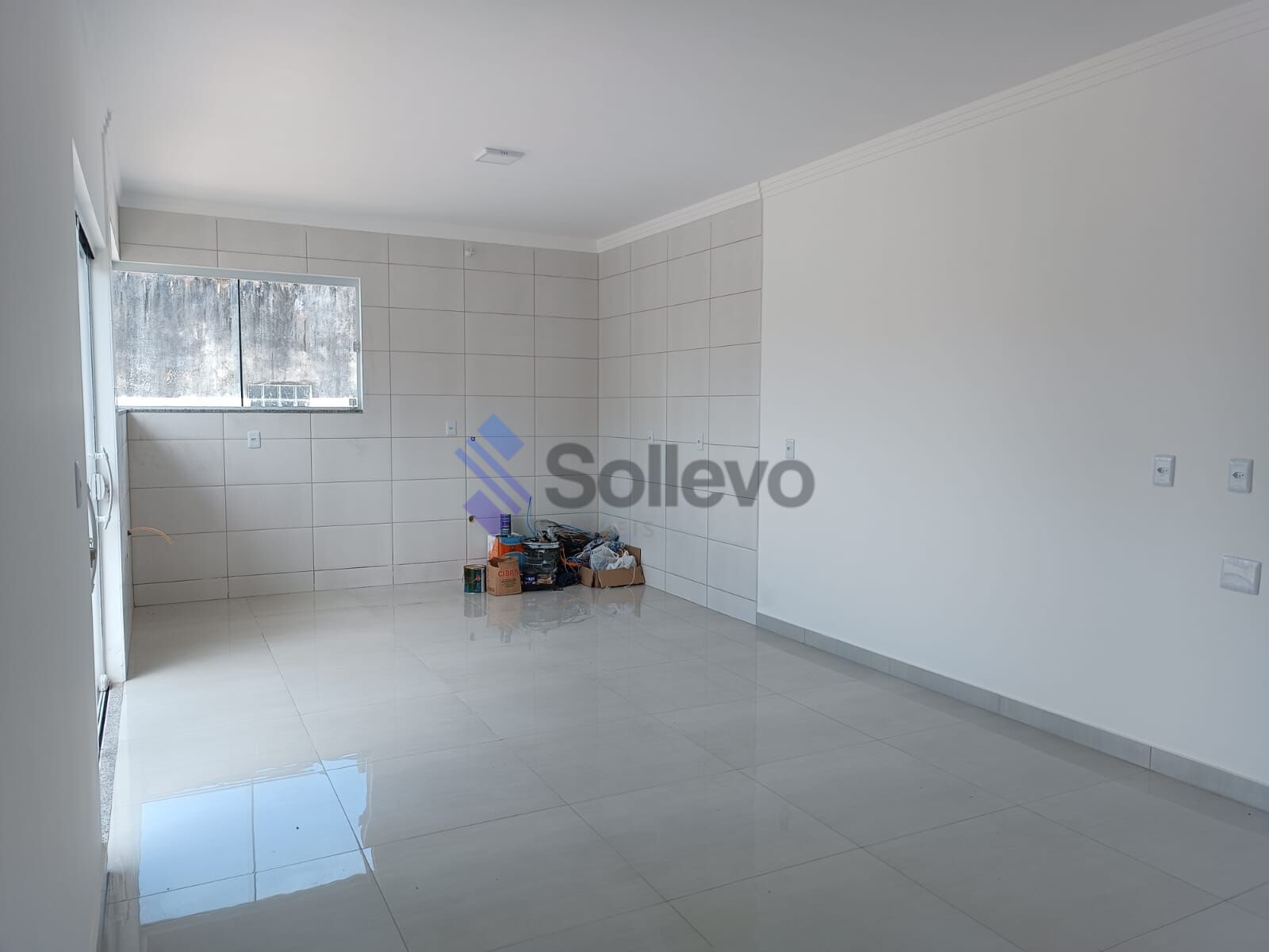 Casa à venda com 2 quartos, 61m² - Foto 3