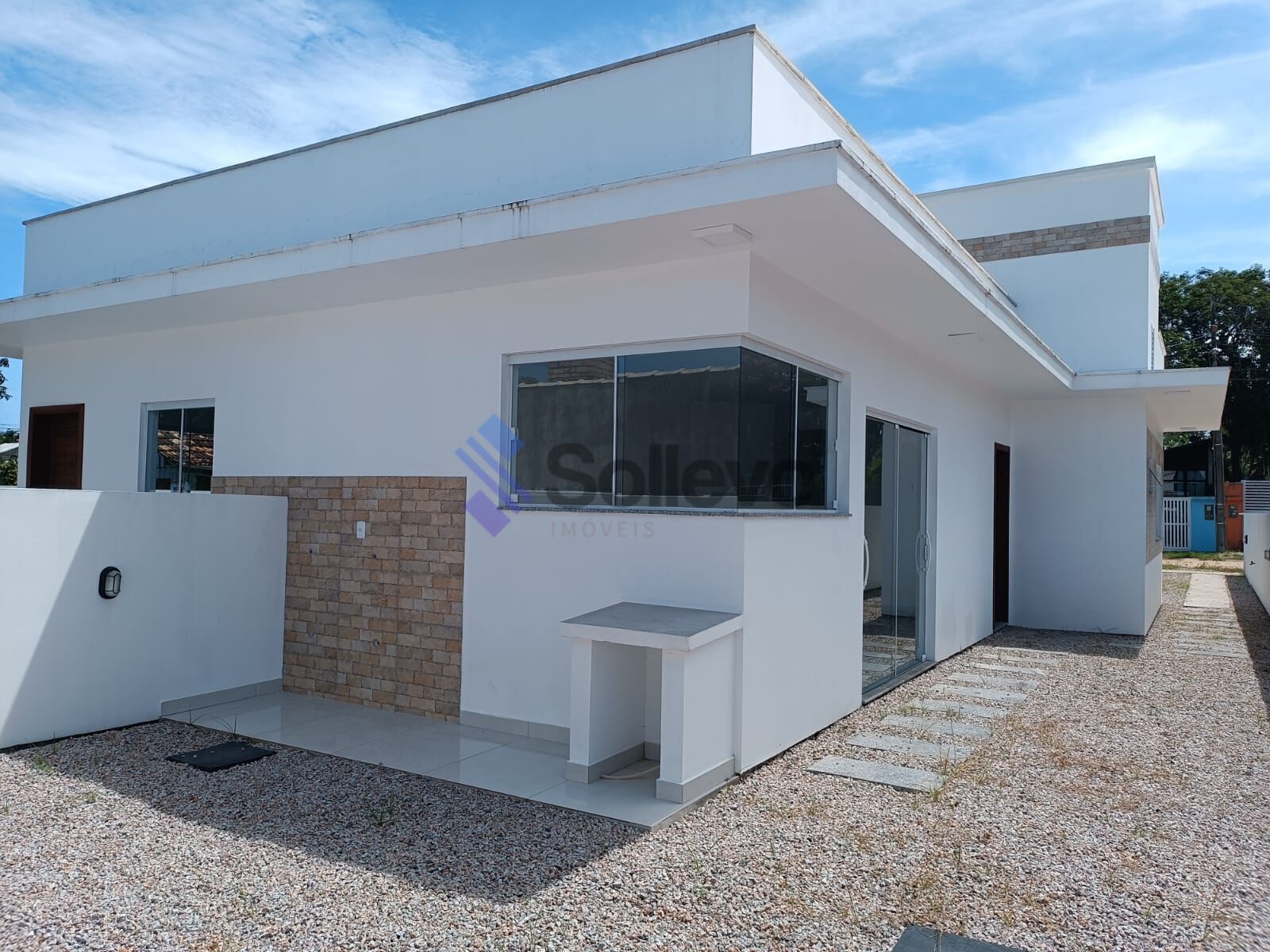 Casa à venda com 2 quartos, 61m² - Foto 11