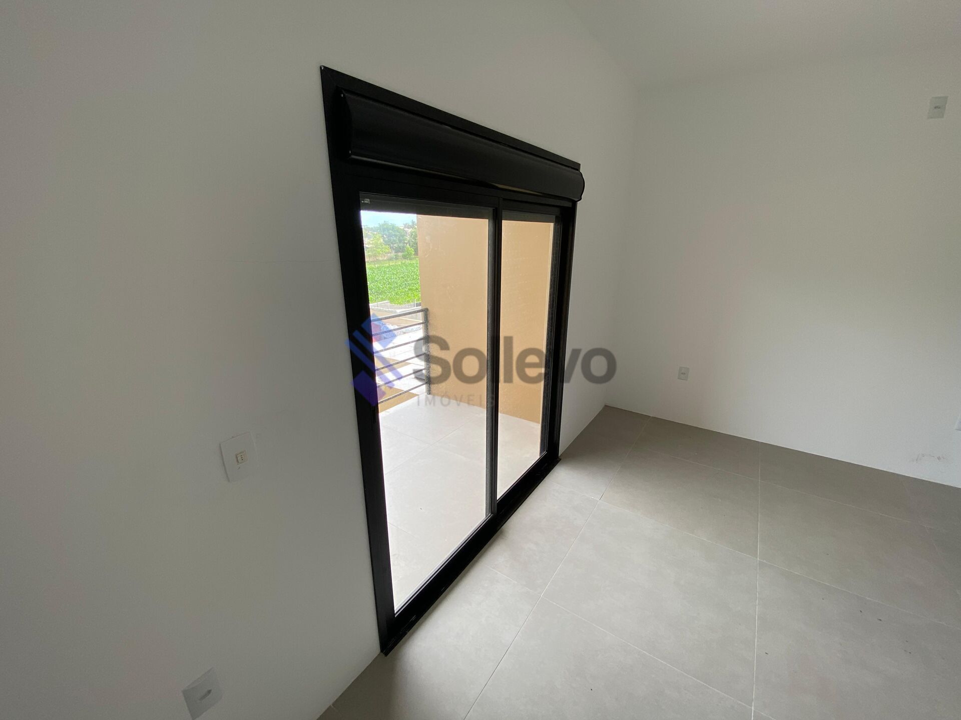 Casa à venda com 3 quartos, 109m² - Foto 9