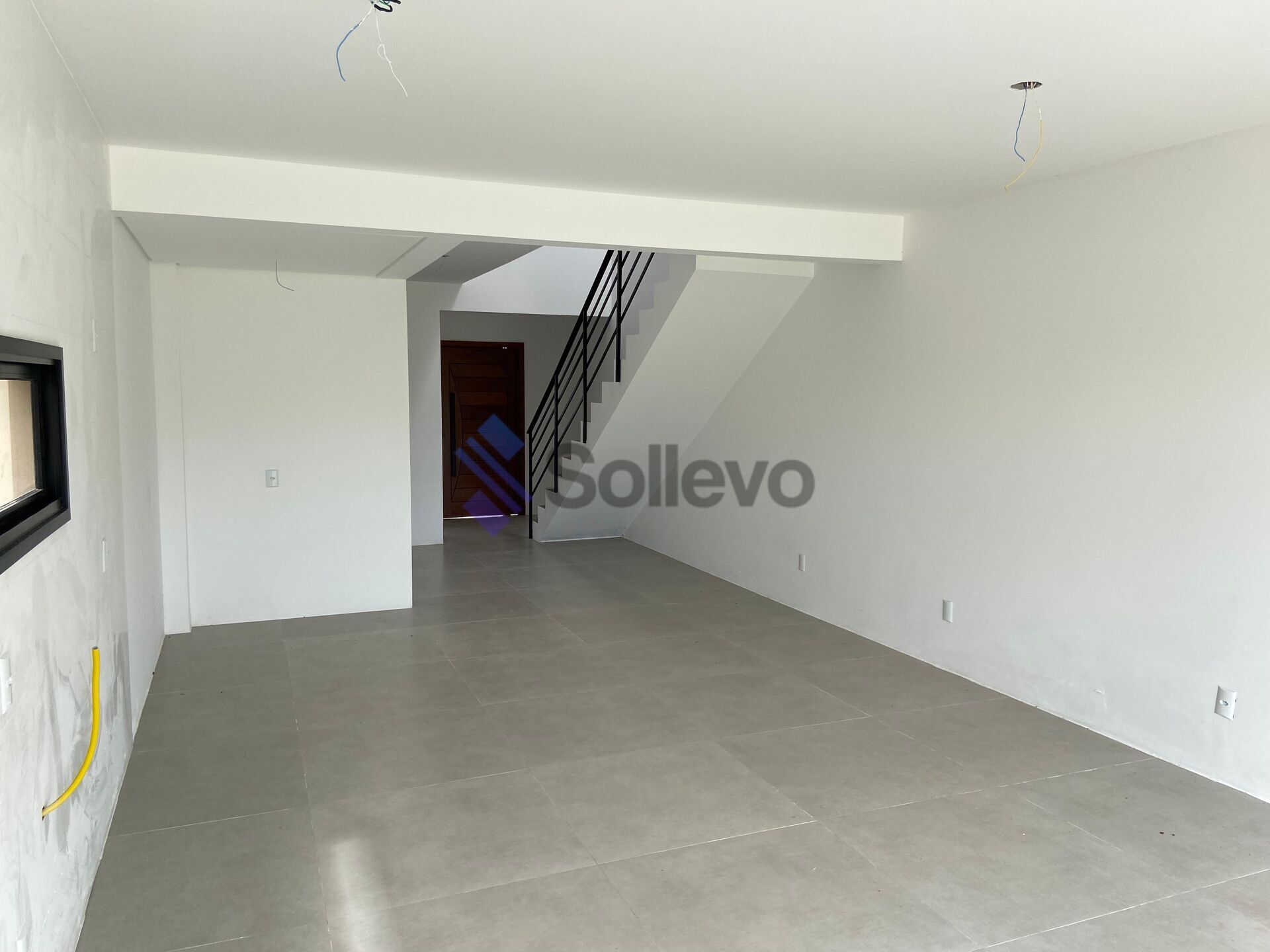 Casa à venda com 3 quartos, 109m² - Foto 7