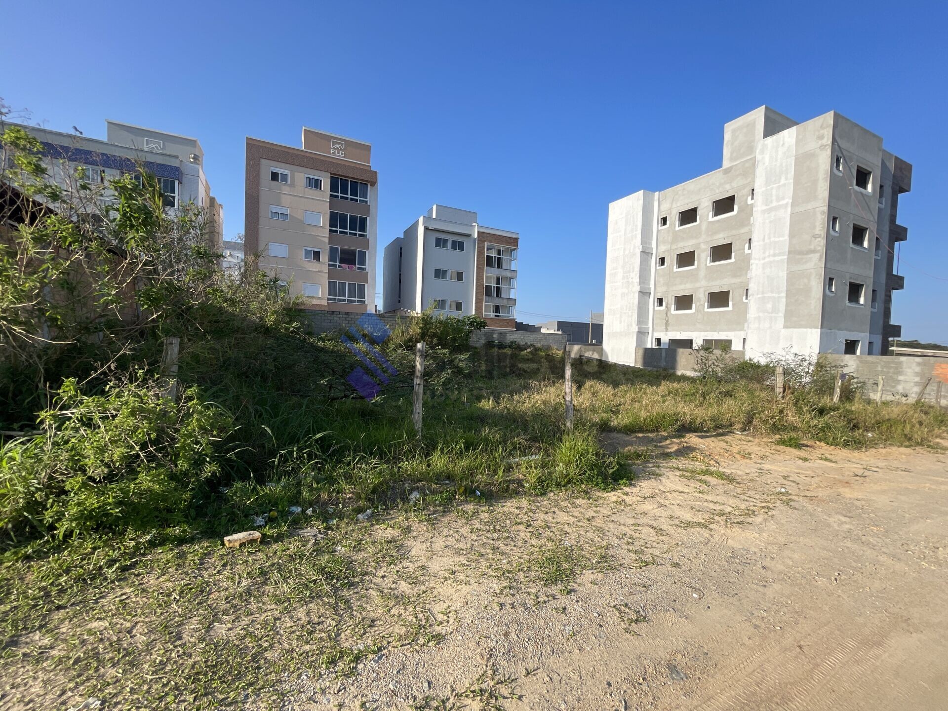 Terreno à venda, 700m² - Foto 3