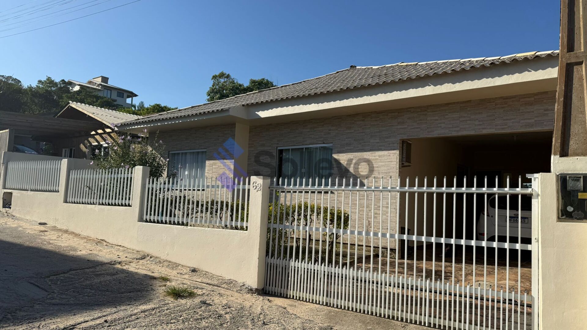 Casa, 3 quartos, 197 m² - Foto 1