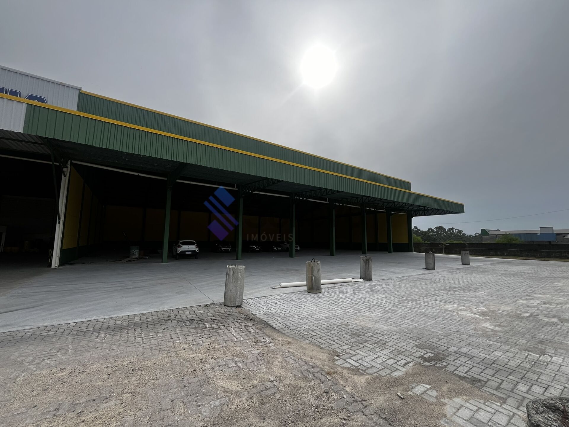 Depósito-Galpão-Armazém para alugar, 875m² - Foto 2