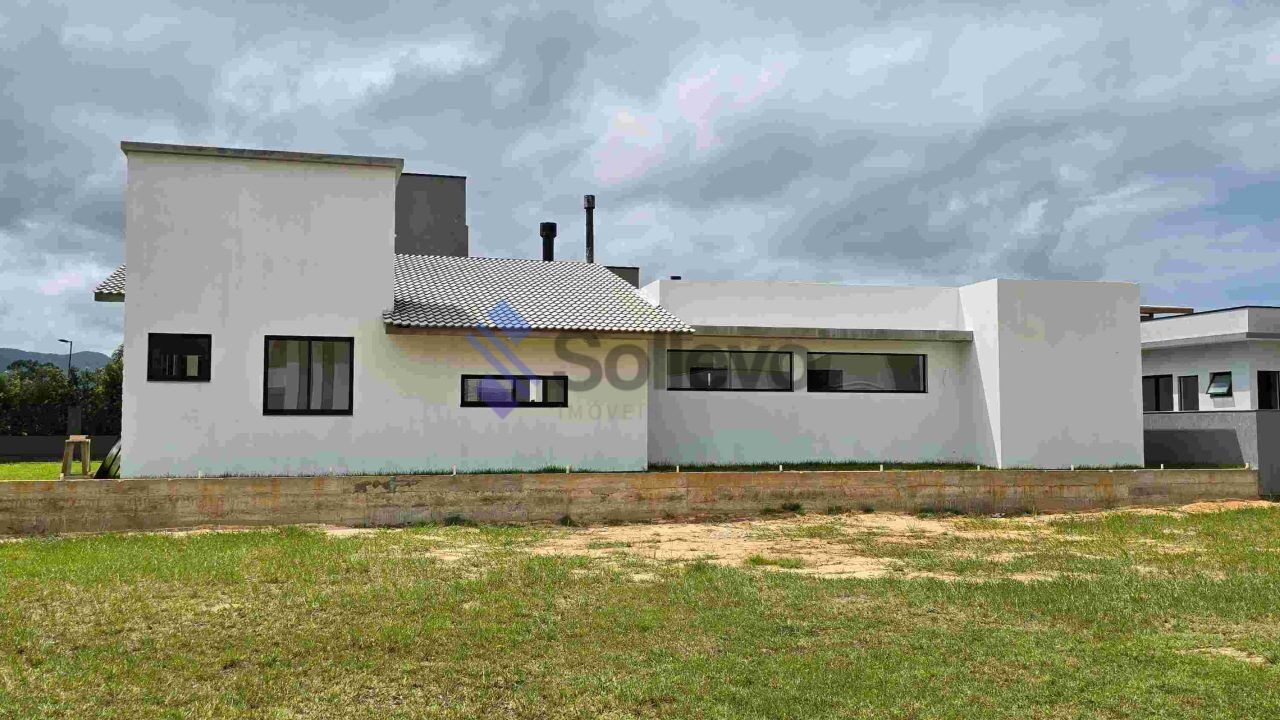 Casa à venda com 3 quartos, 180m² - Foto 6