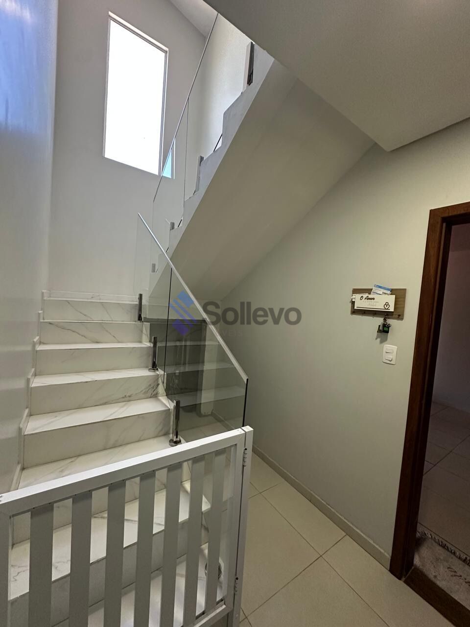 Casa à venda com 3 quartos, 200m² - Foto 12