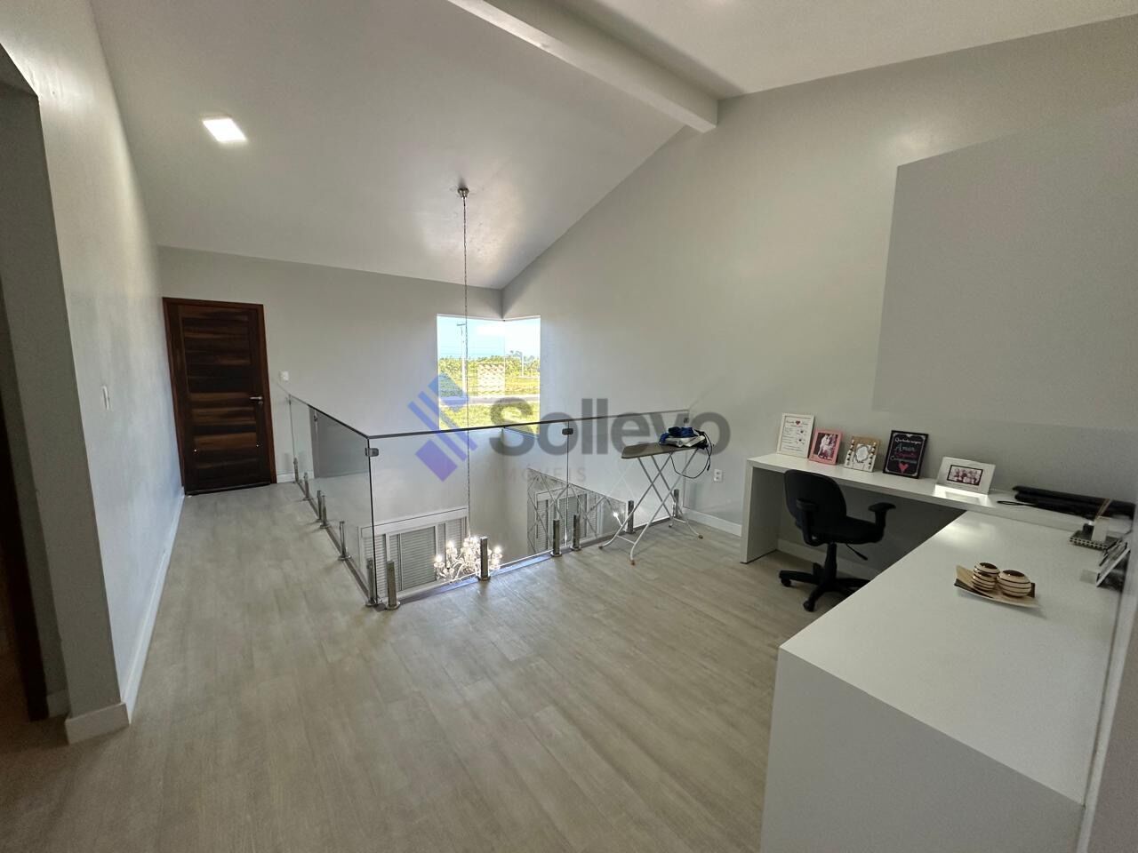 Casa à venda com 3 quartos, 200m² - Foto 11