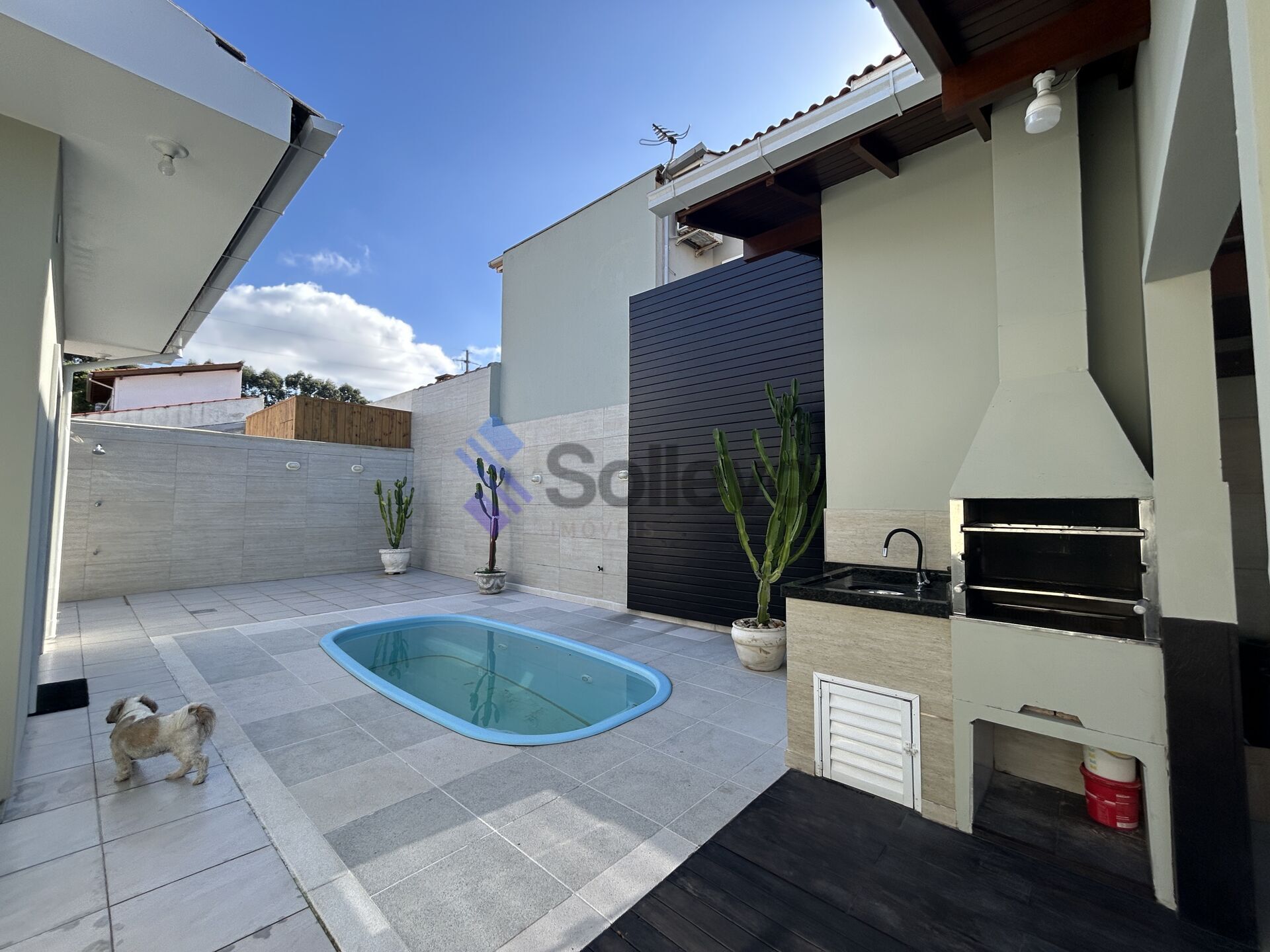 Casa à venda com 3 quartos, 188m² - Foto 12