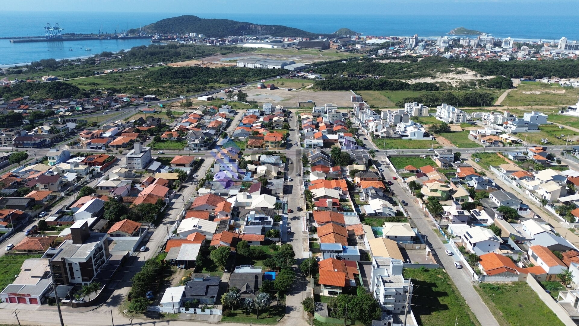 Casa à venda com 3 quartos, 188m² - Foto 27