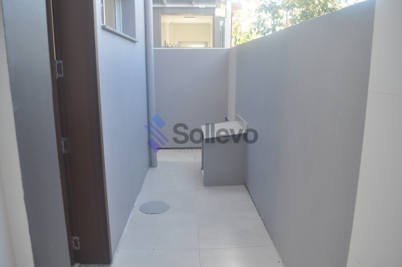 Casa à venda com 2 quartos, 92m² - Foto 17