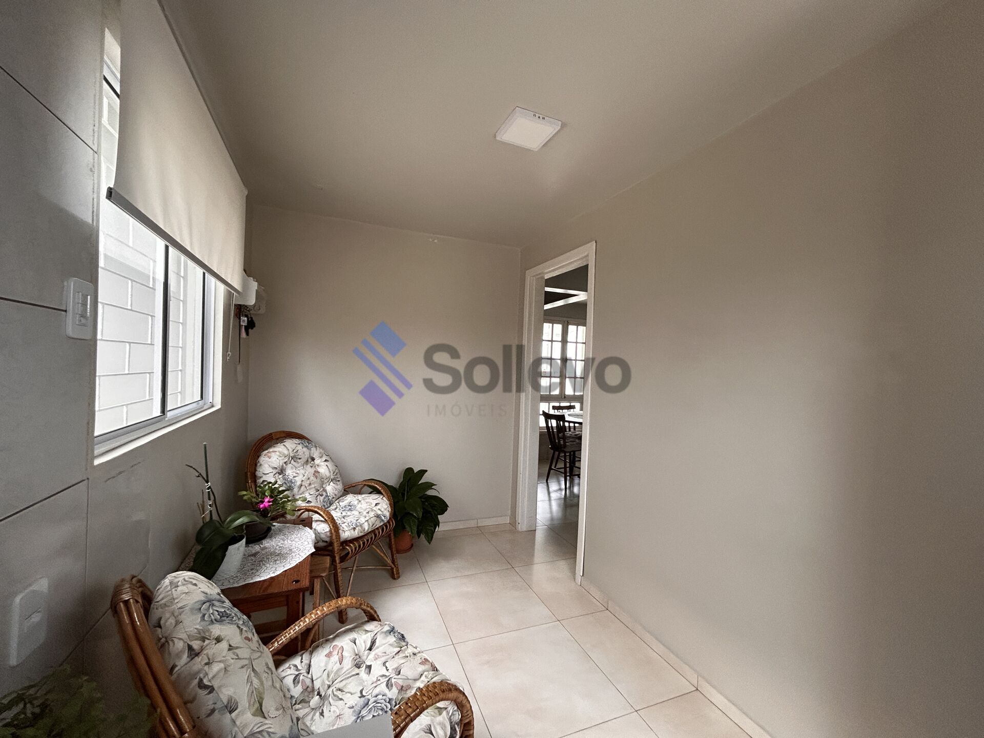 Casa à venda com 3 quartos, 91m² - Foto 4