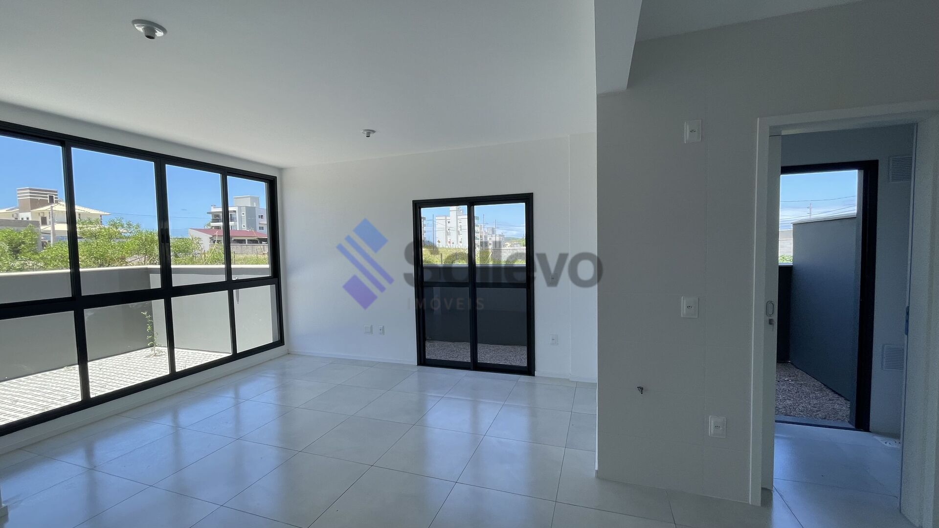 Apartamento à venda com 2 quartos, 65m² - Foto 12