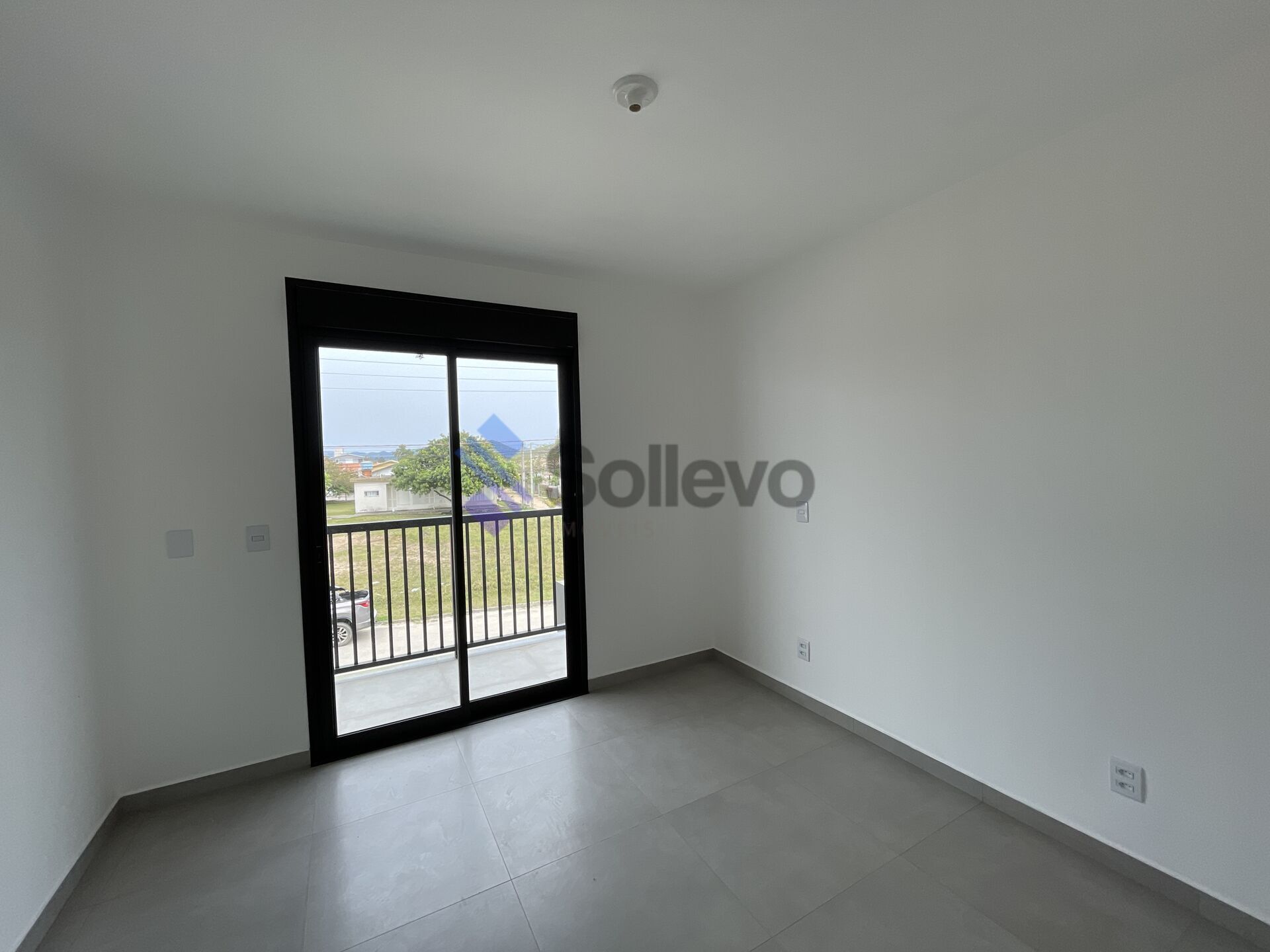 Casa à venda com 2 quartos, 79m² - Foto 13