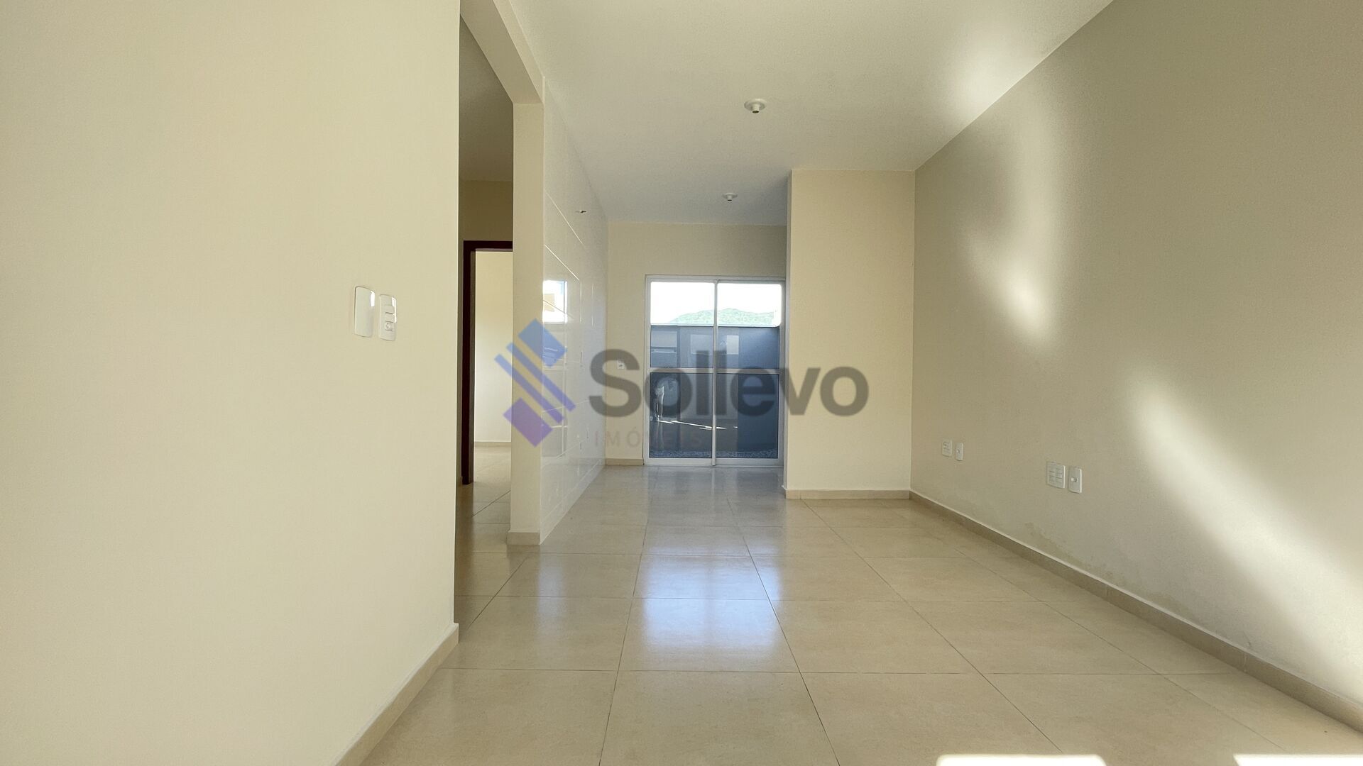 Casa à venda com 2 quartos, 55m² - Foto 16