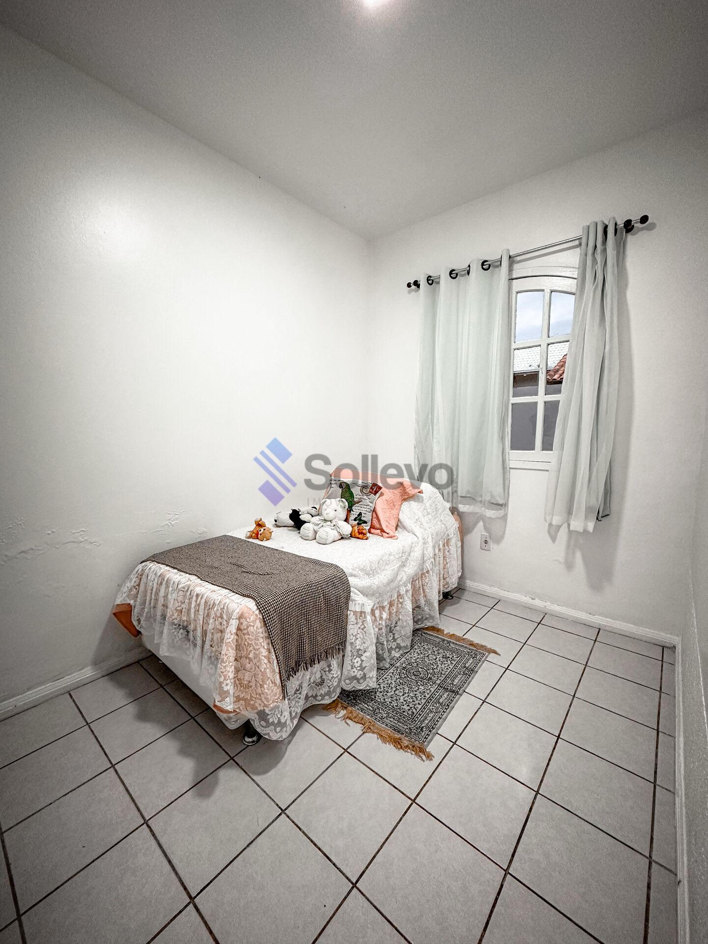 Casa à venda com 4 quartos, 170m² - Foto 13