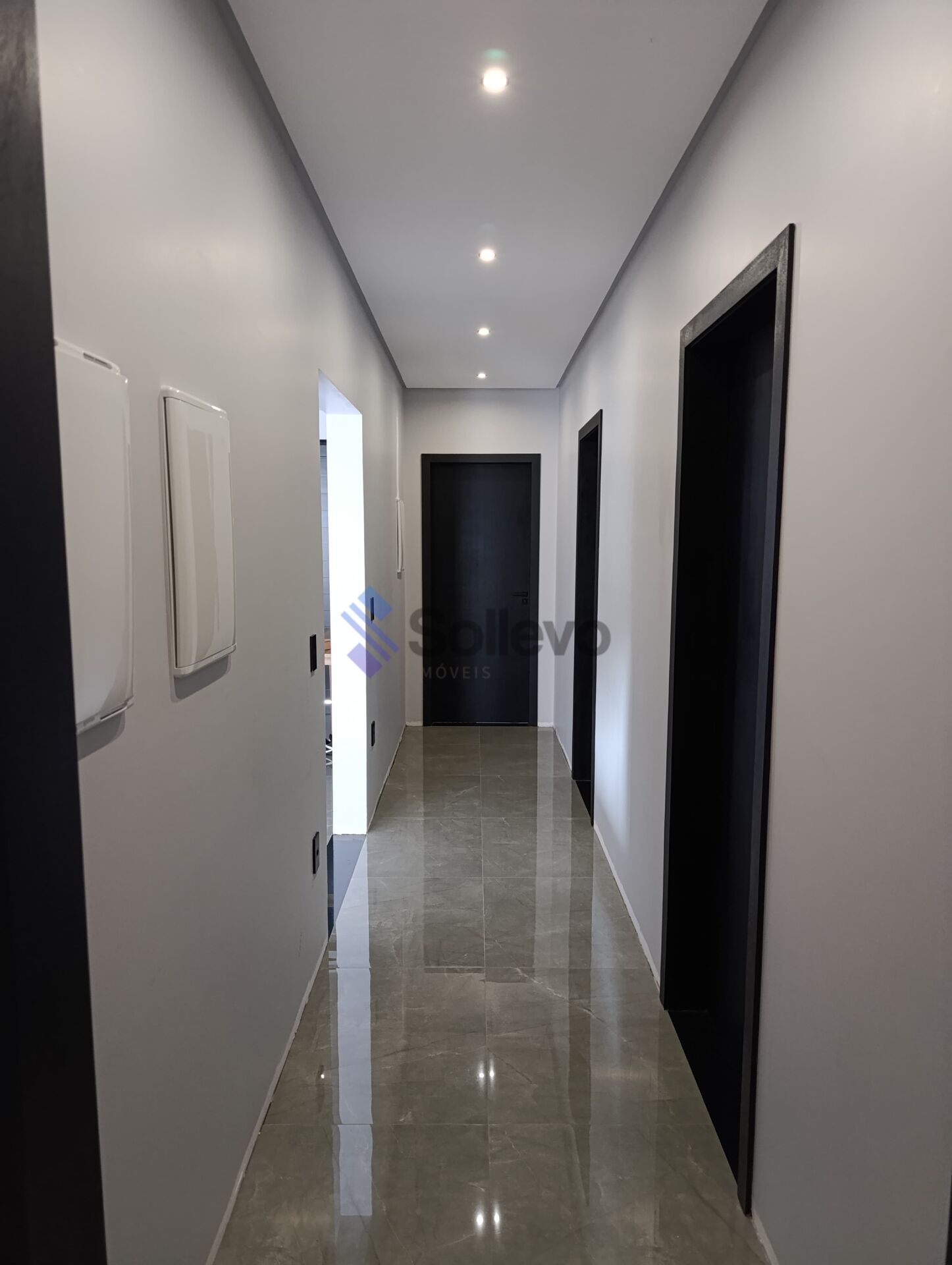 Casa à venda com 4 quartos, 206m² - Foto 7