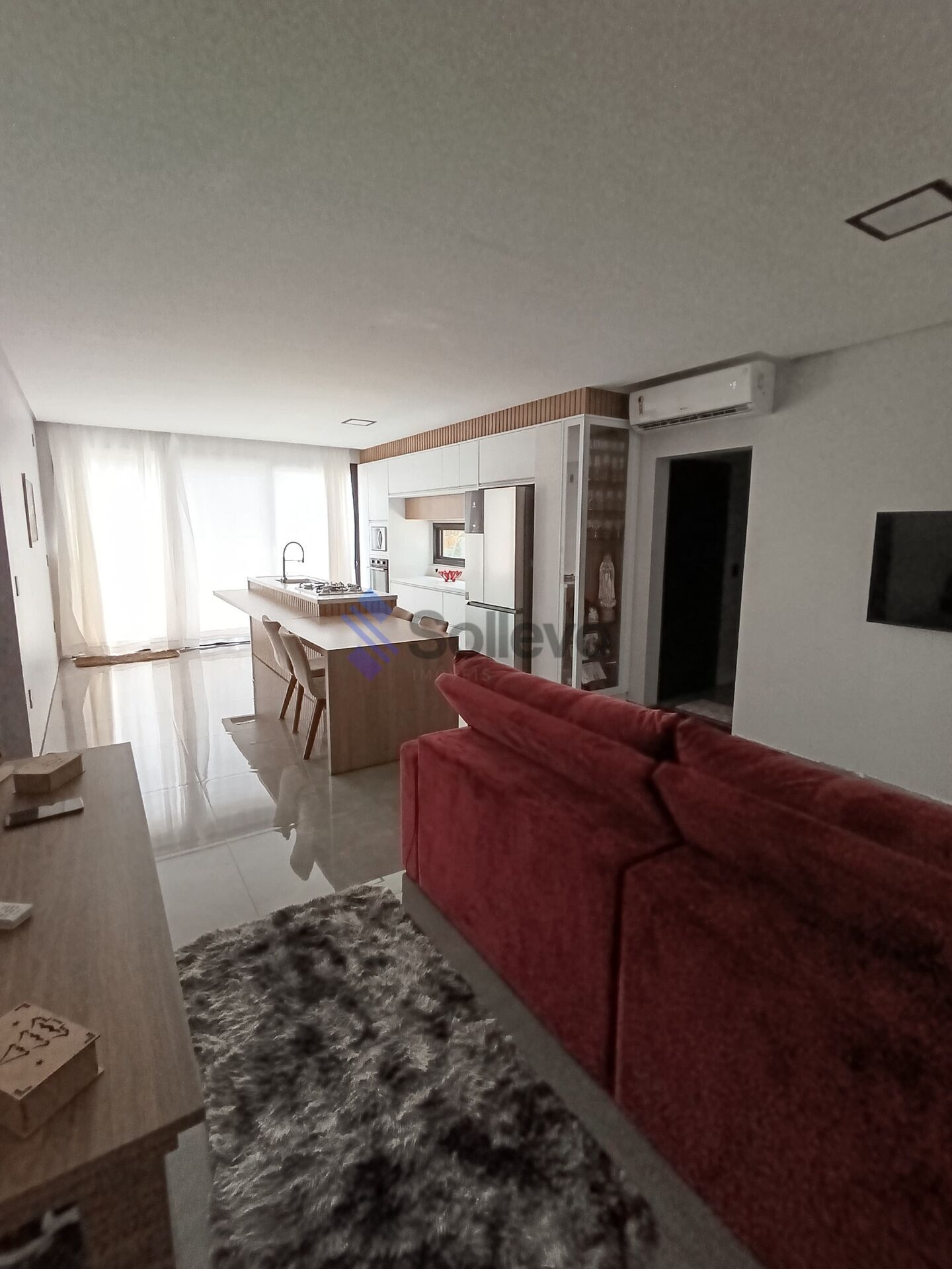 Casa à venda com 4 quartos, 206m² - Foto 3