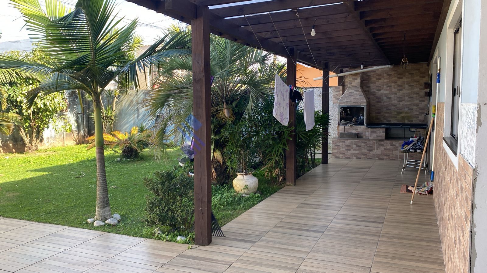 Casa à venda com 4 quartos, 190m² - Foto 4
