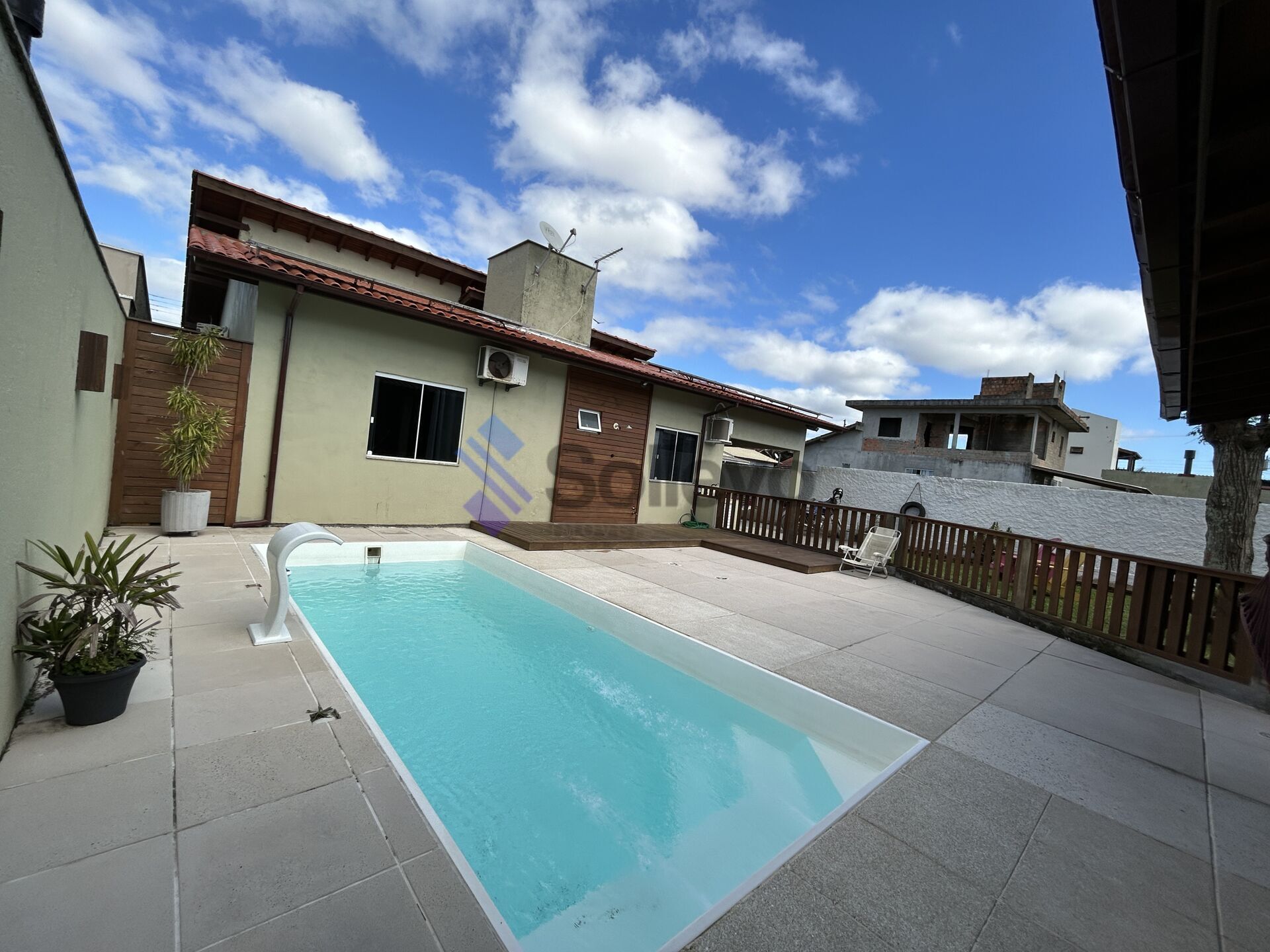 Casa à venda com 3 quartos, 450m² - Foto 9