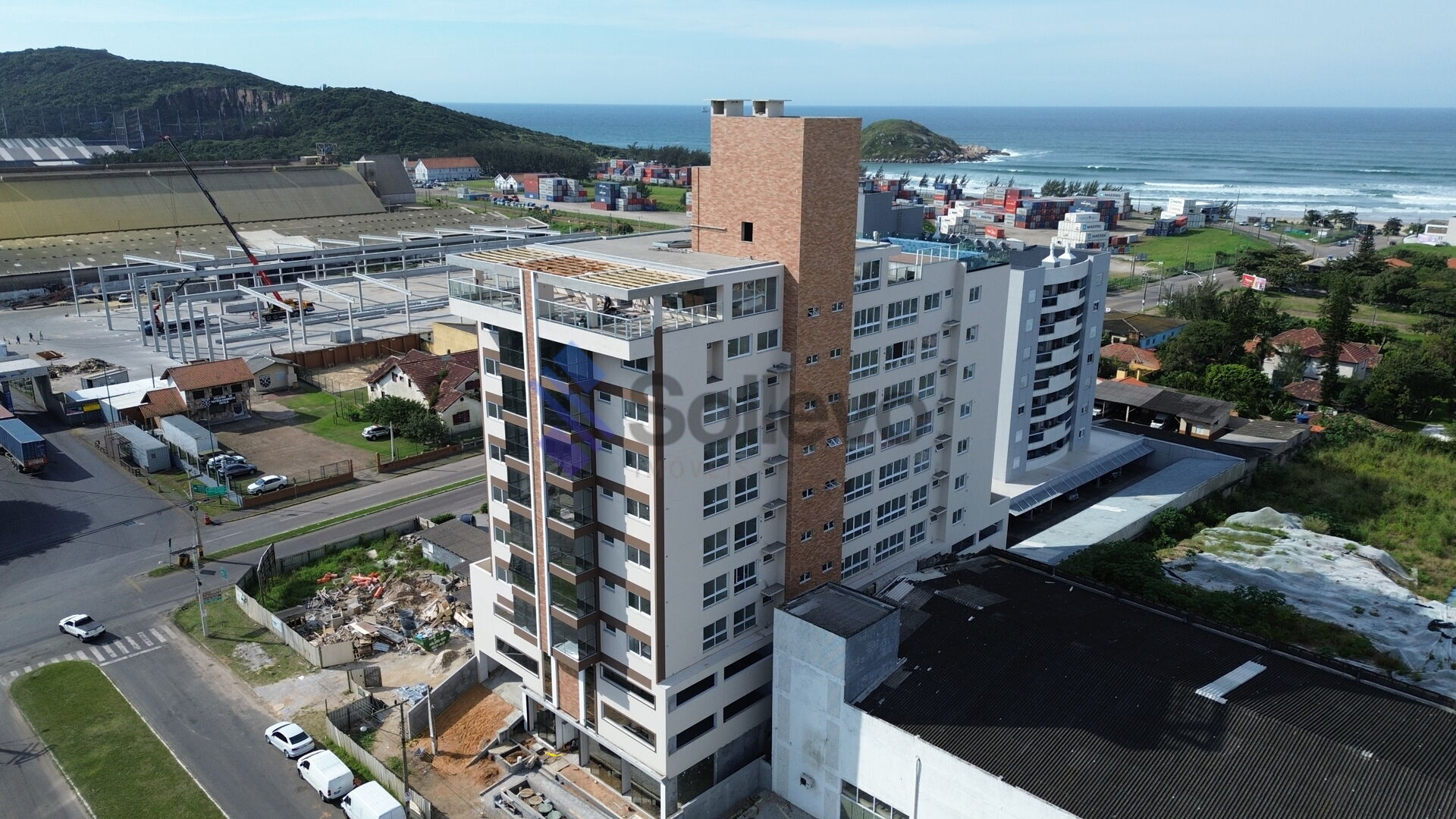 Apartamento à venda com 1 quarto, 34m² - Foto 1