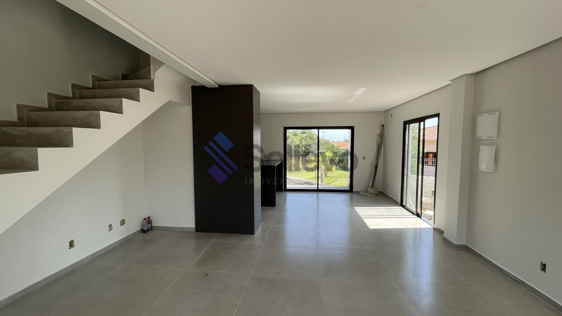 Casa à venda com 3 quartos, 129m² - Foto 9