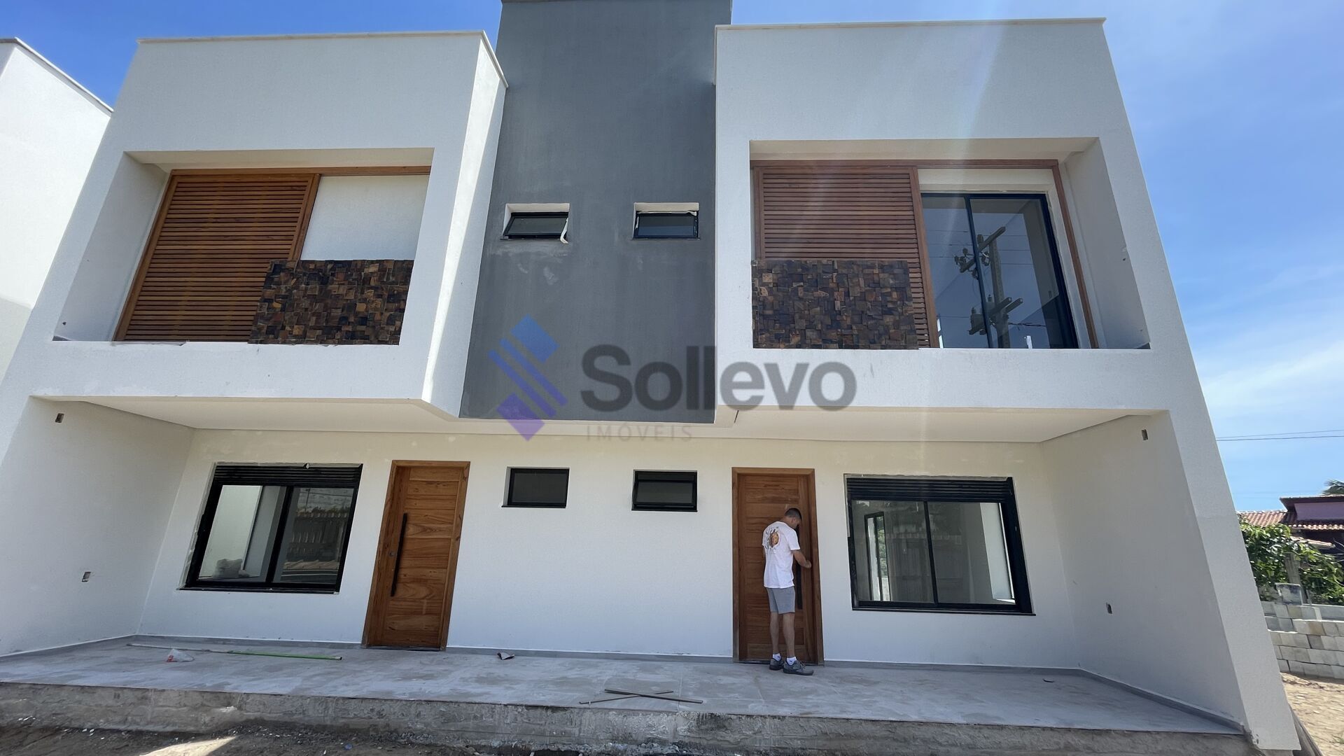 Casa à venda com 3 quartos, 129m² - Foto 3