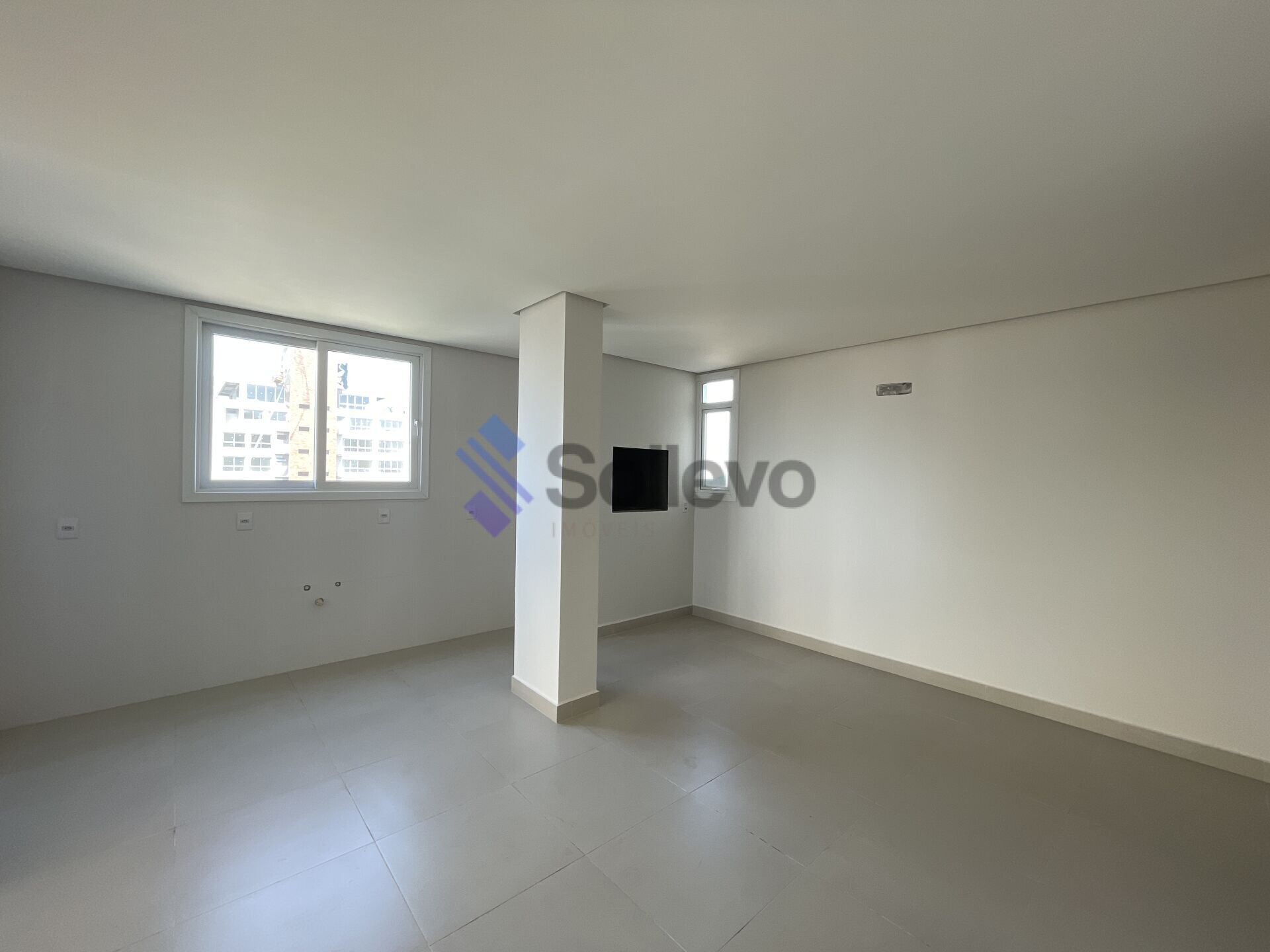 Apartamento à venda com 2 quartos, 102m² - Foto 11