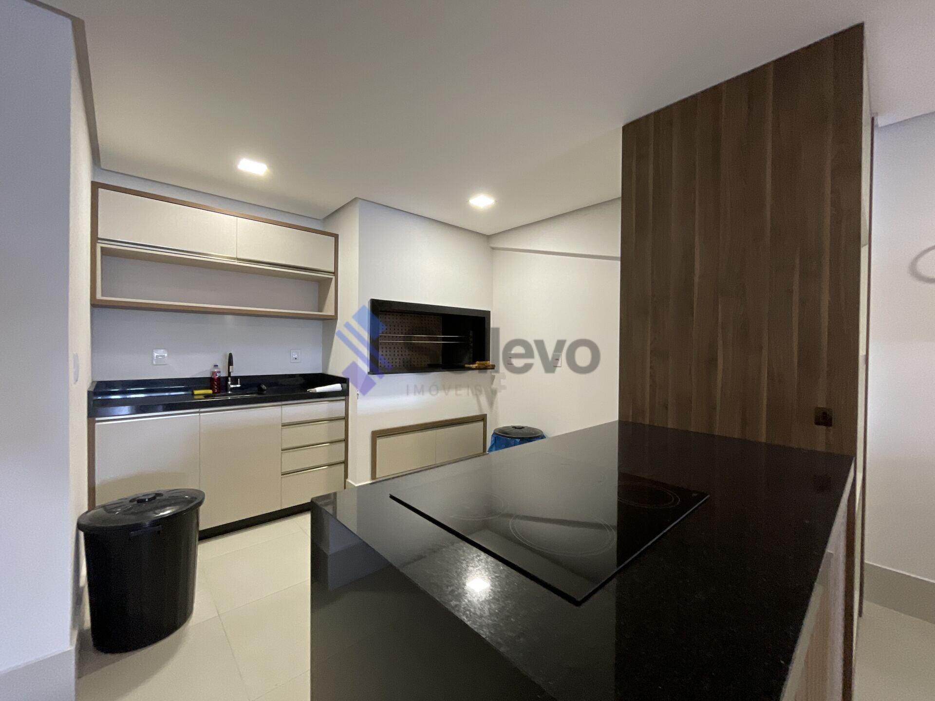 Apartamento à venda com 2 quartos, 102m² - Foto 22