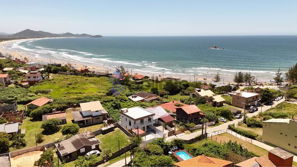 Casa, 4 quartos, 144 m² - Foto 1