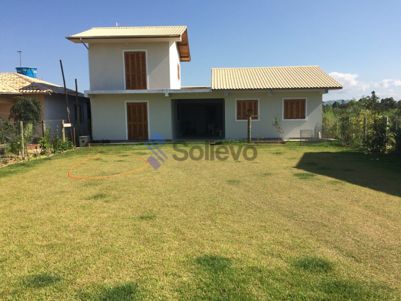 Casa à venda com 4 quartos, 150m² - Foto 4