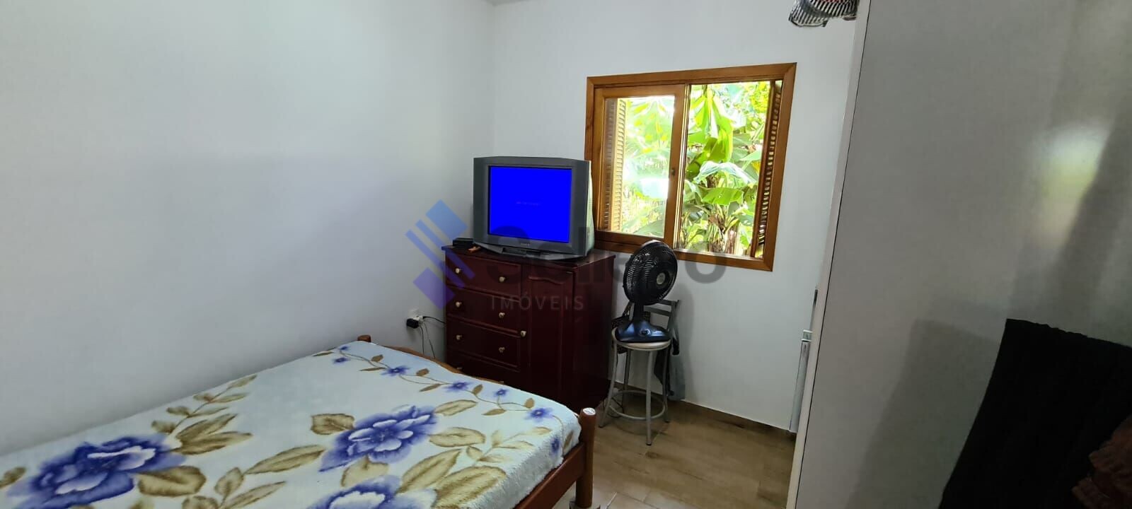 Casa à venda com 4 quartos, 150m² - Foto 14