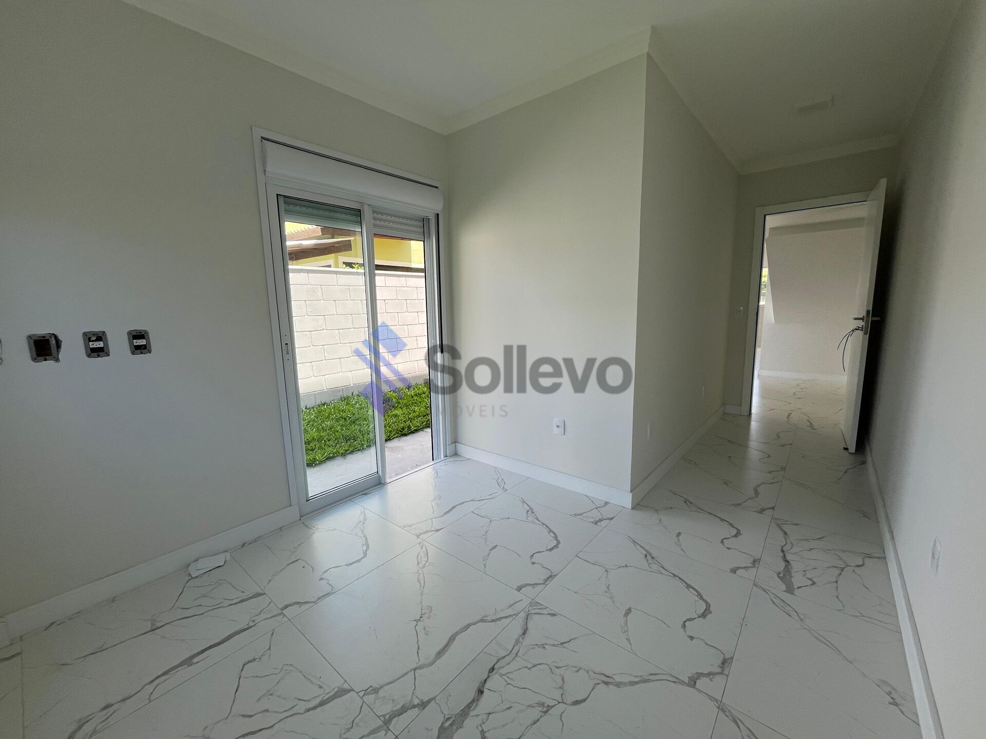 Casa à venda com 3 quartos, 110m² - Foto 10