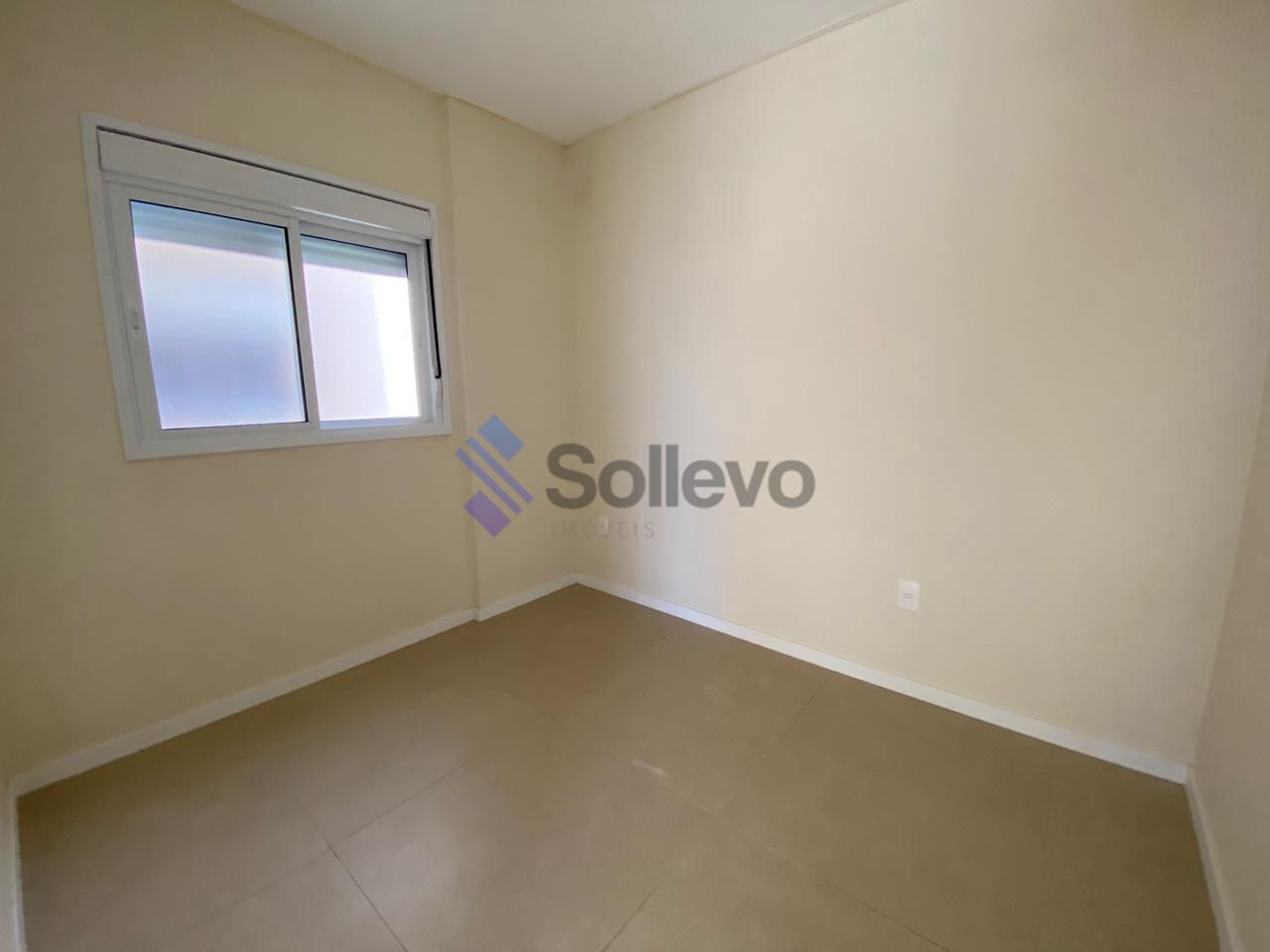 Apartamento à venda com 2 quartos, 62m² - Foto 11