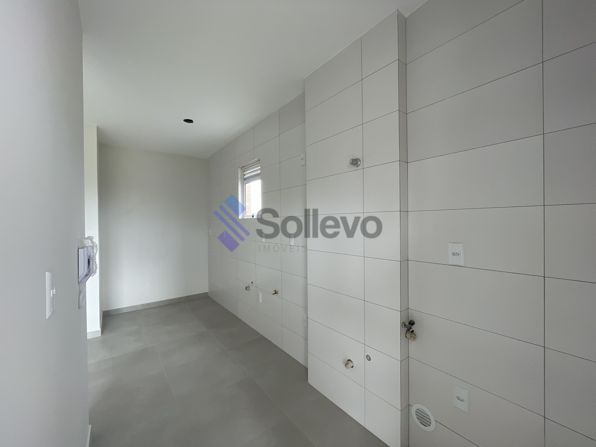 Apartamento à venda com 2 quartos, 65m² - Foto 9