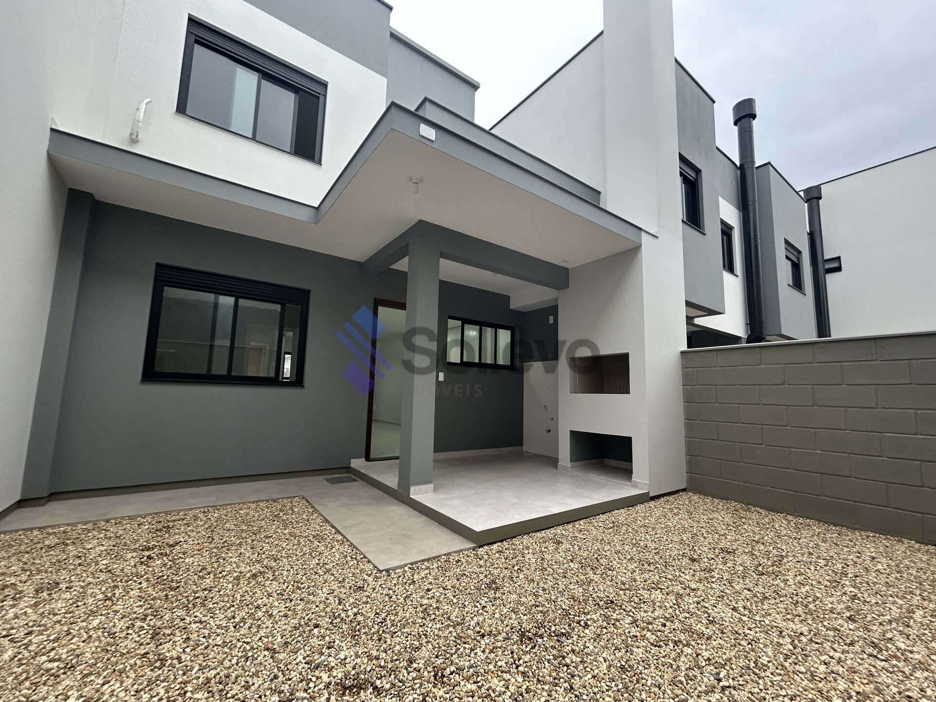 Casa à venda com 3 quartos, 108m² - Foto 29