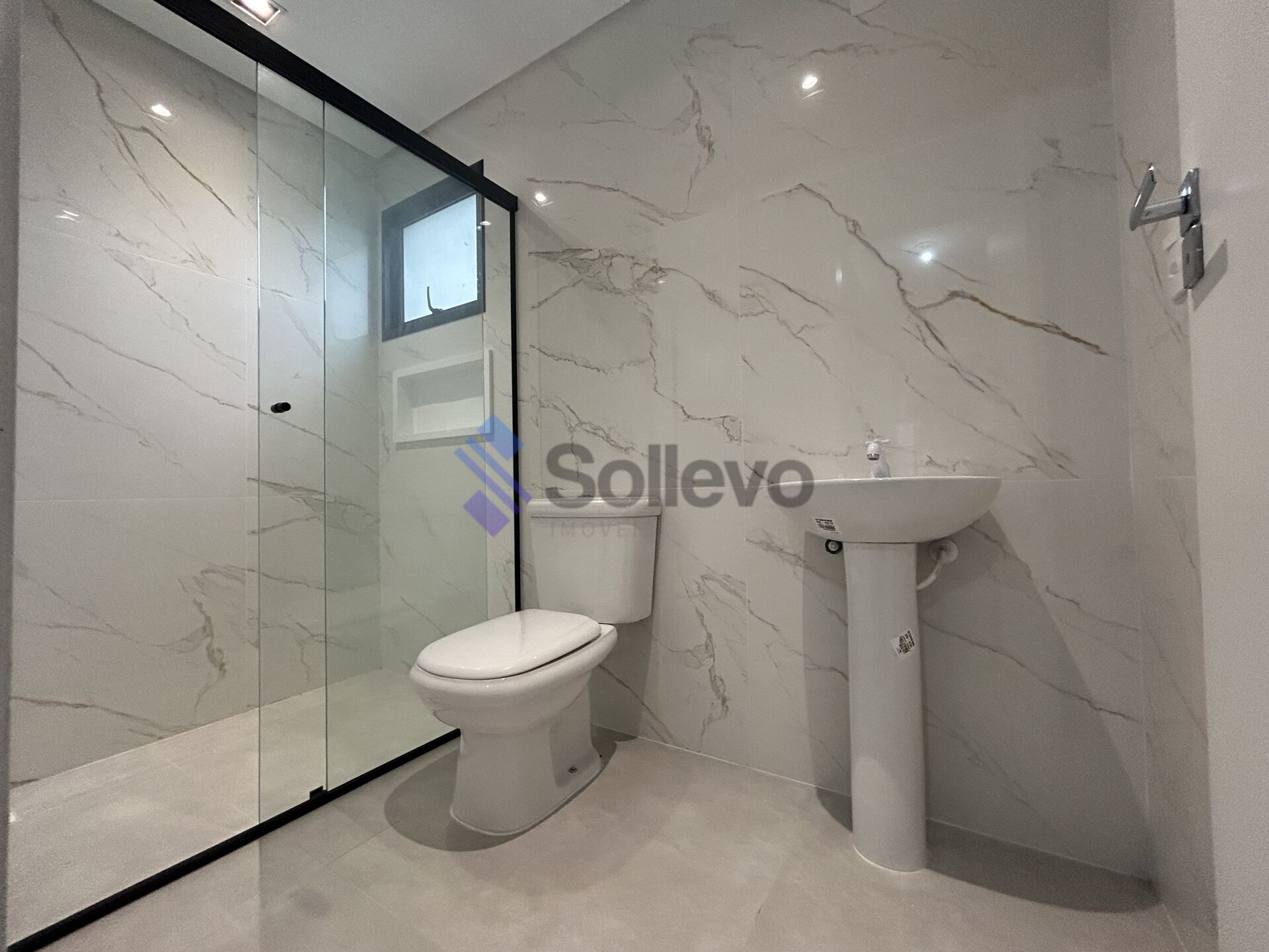 Casa à venda com 3 quartos, 108m² - Foto 25