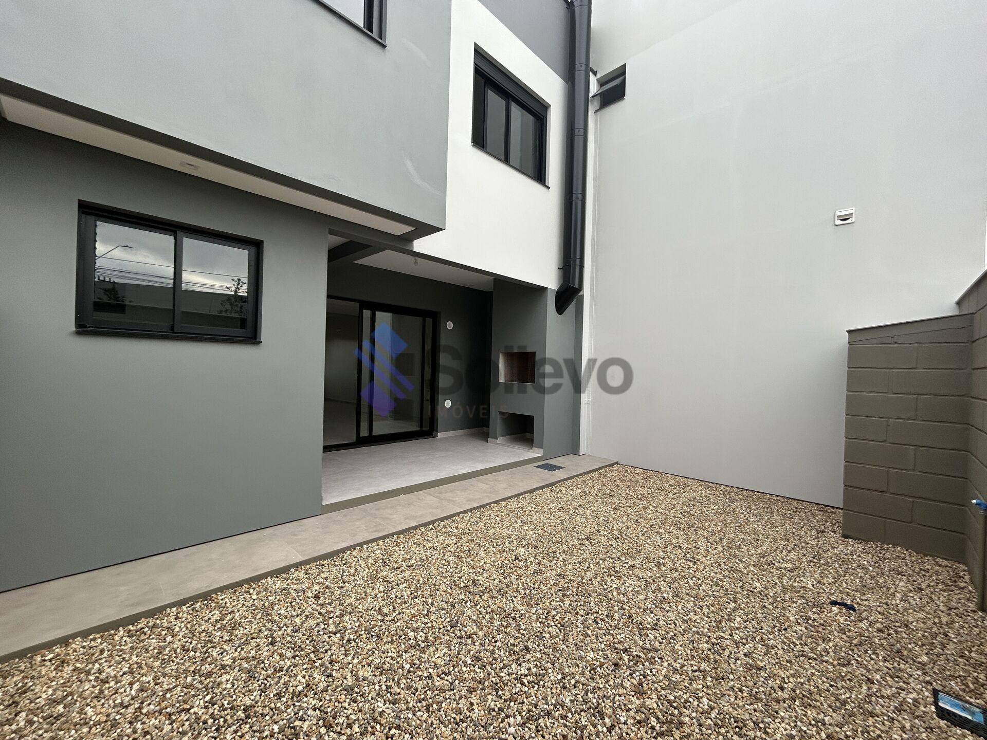 Casa à venda com 3 quartos, 108m² - Foto 12
