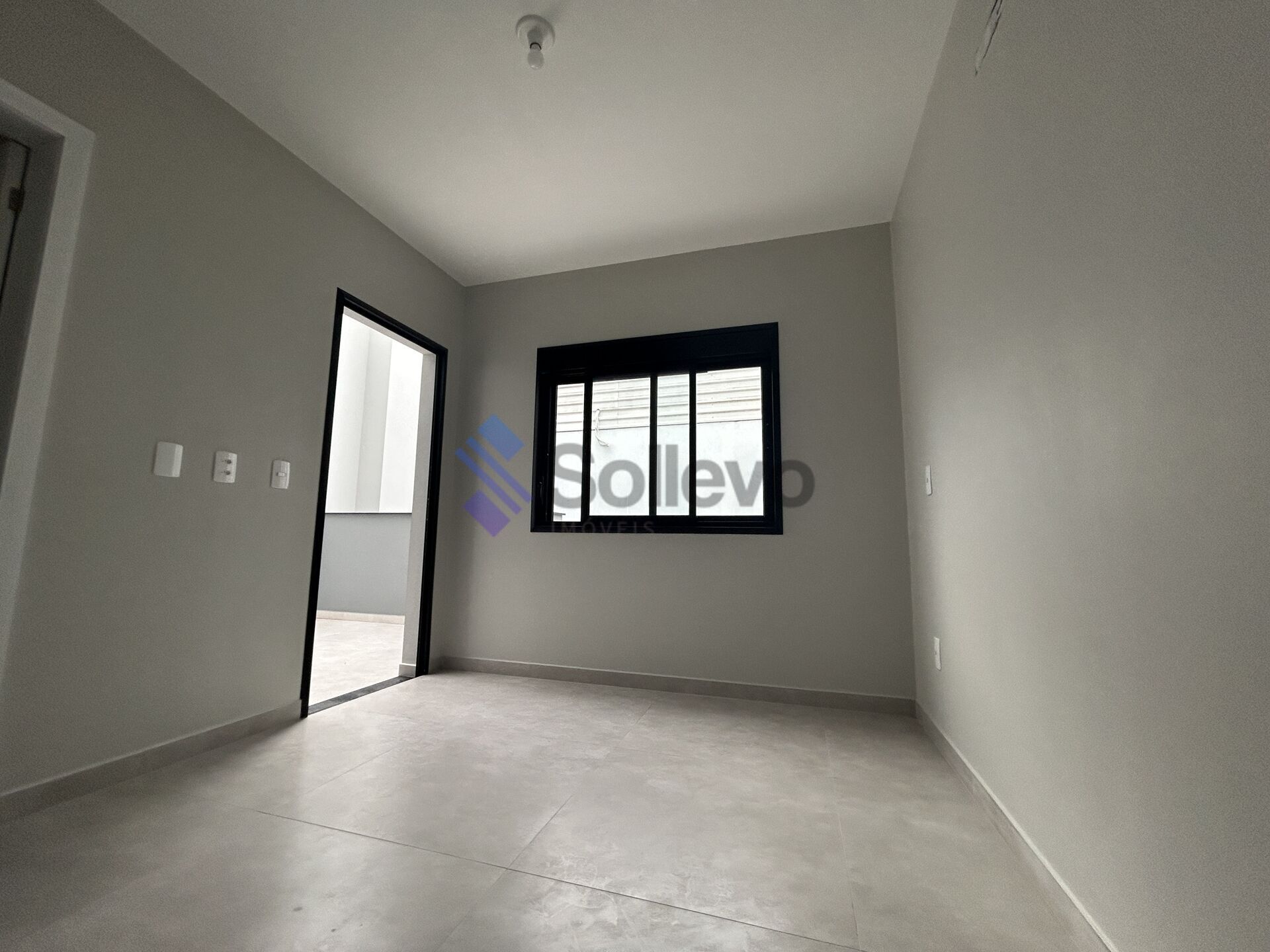 Casa à venda com 3 quartos, 108m² - Foto 18
