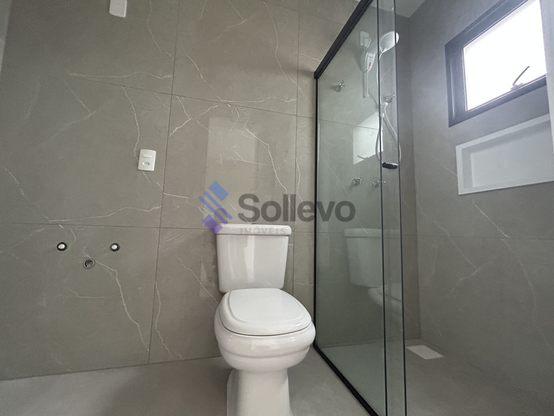 Casa à venda com 3 quartos, 108m² - Foto 6