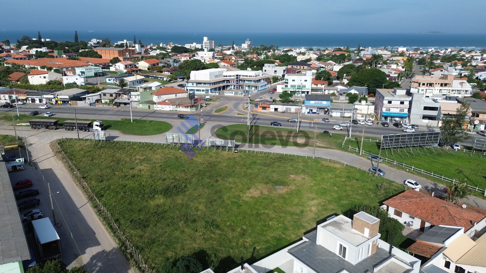 Terreno à venda, 3895m² - Foto 2