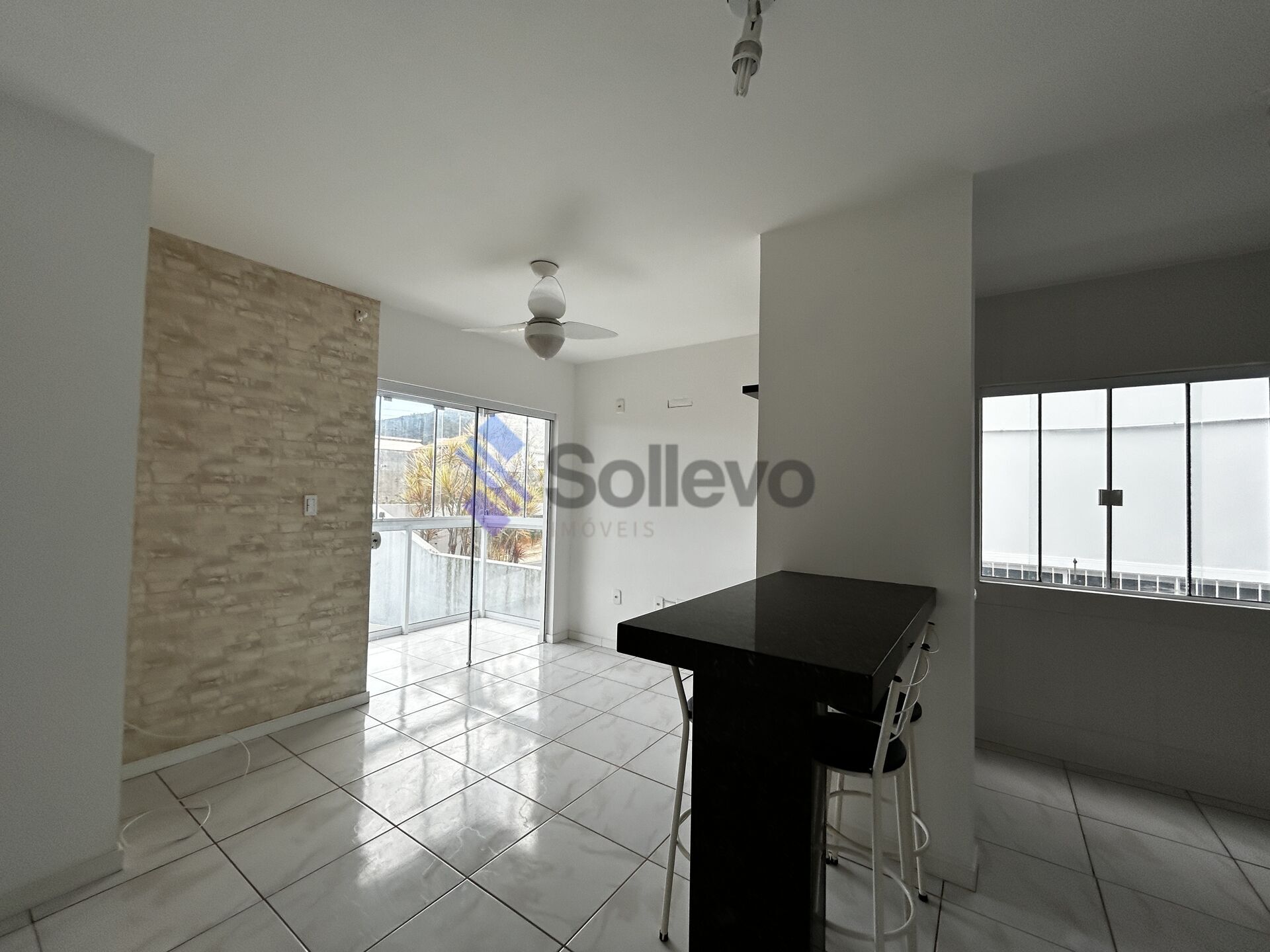 Apartamento à venda com 2 quartos, 53m² - Foto 3