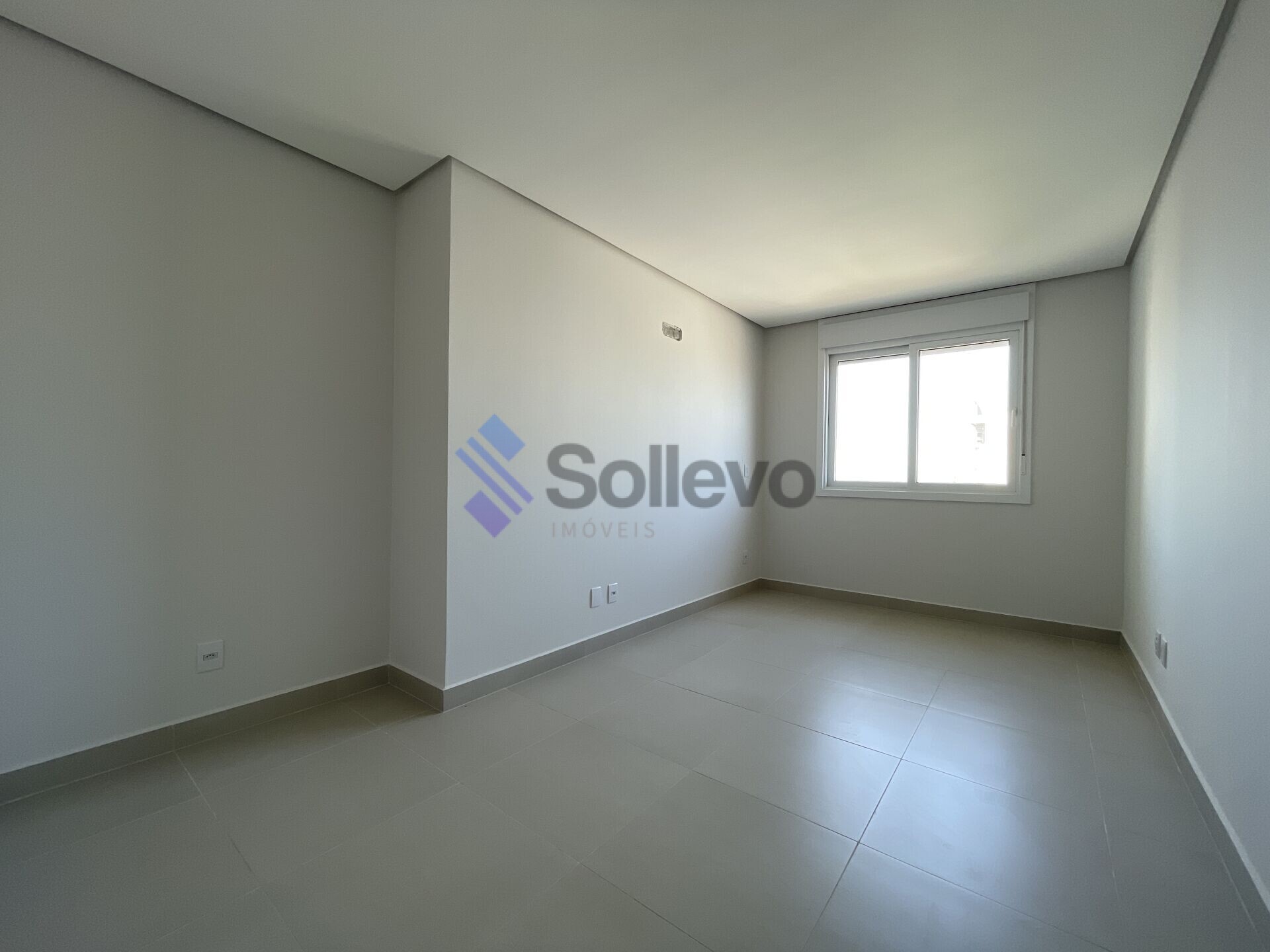 Apartamento à venda com 3 quartos, 161m² - Foto 14